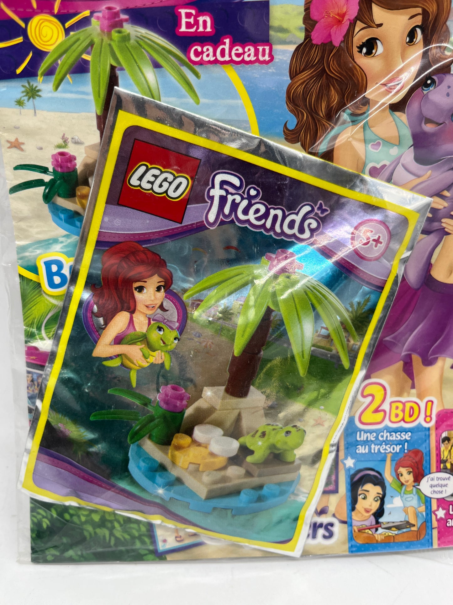 livre d’activité Magazine Lego Friends avec son sachet à construire numéro 14 Neuf