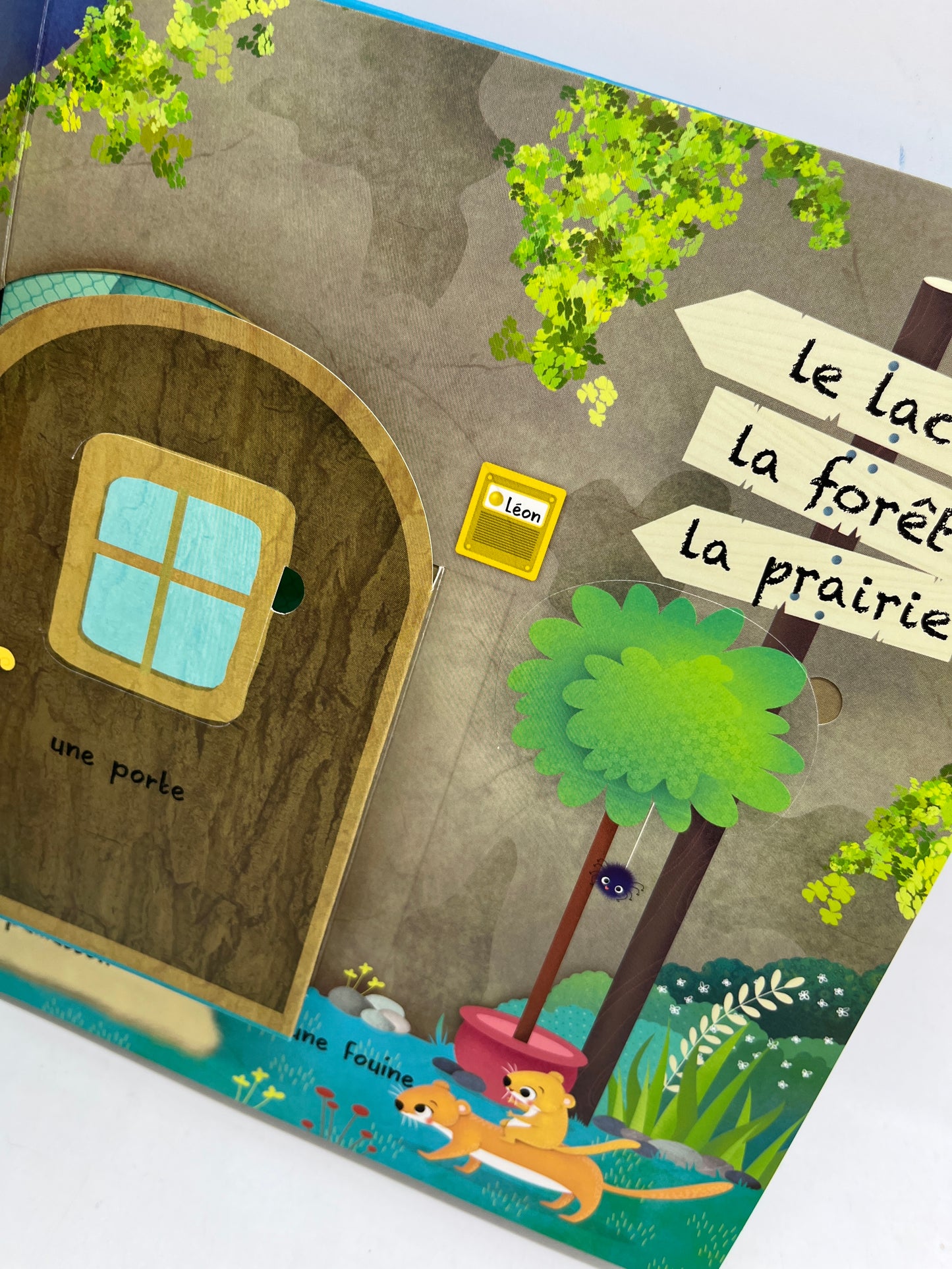Livre histoire Leon l’Ours bonne nuit livré pop up animé avec rabats tam tam edition Neuf
