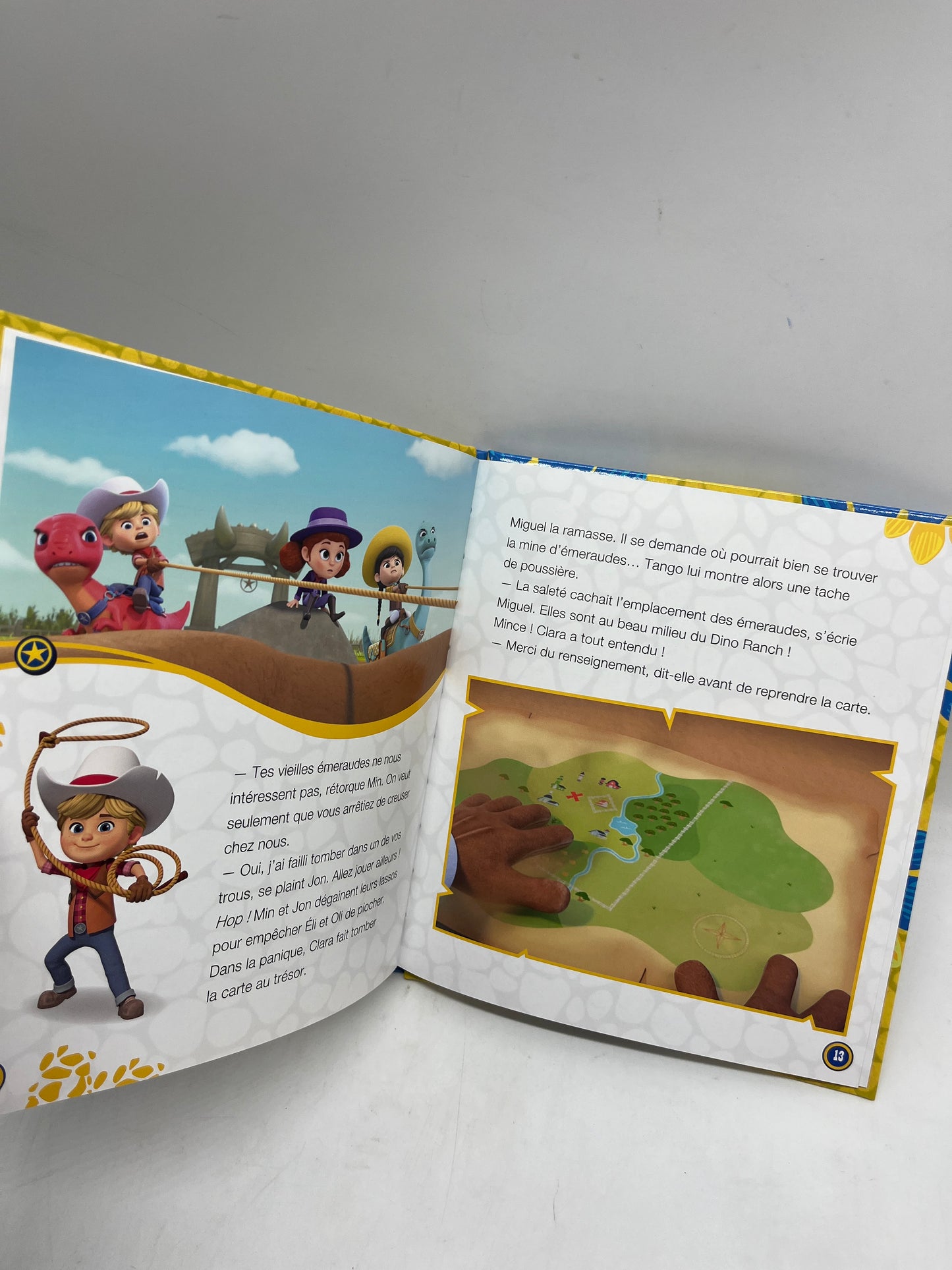 Livre histoire Disney DINO RANCH un trésor au ranch Neuf Dinosaure