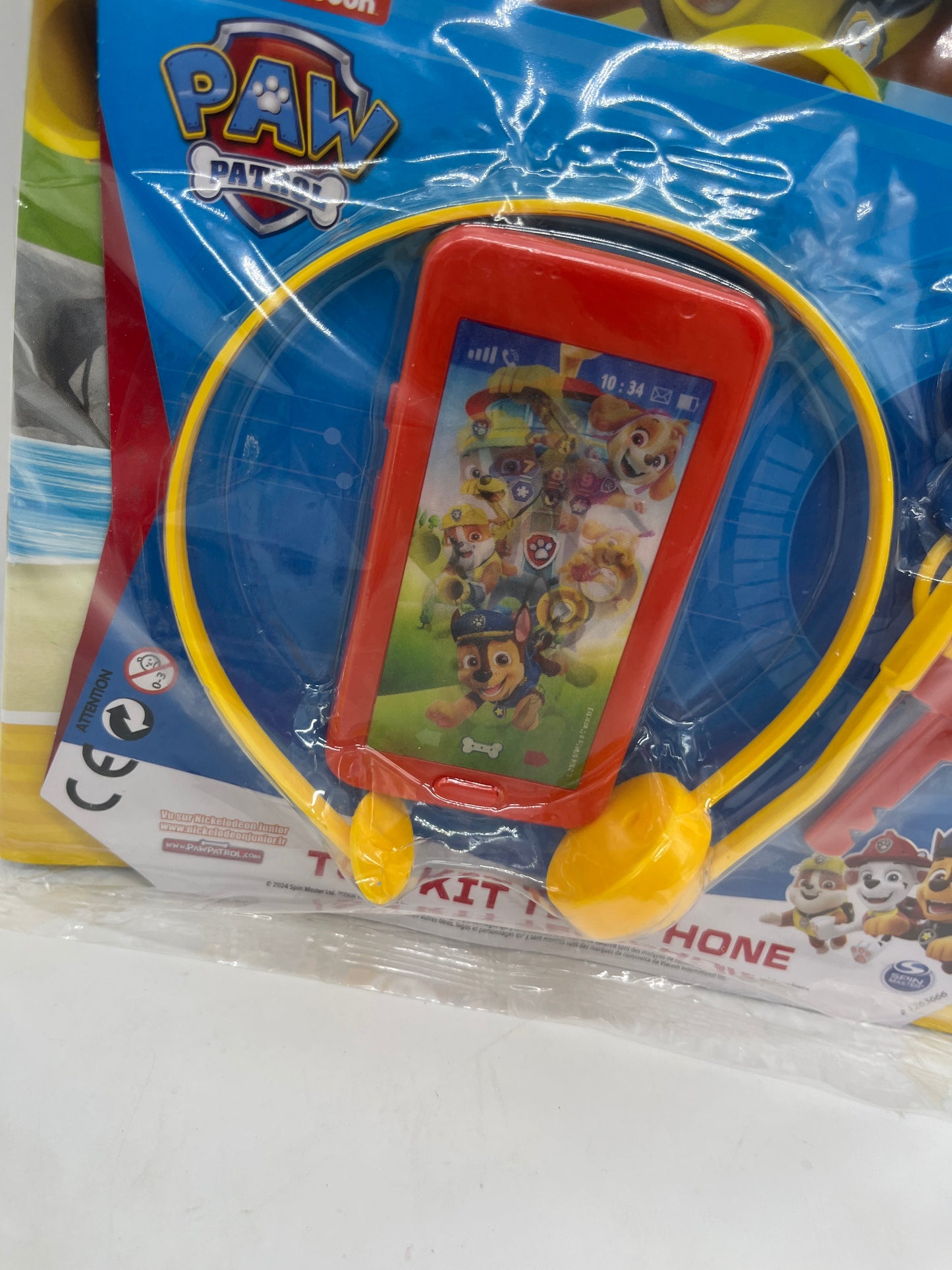 Livre d’activité magazines Pat Patrouille avec son kit téléphone Neuf
