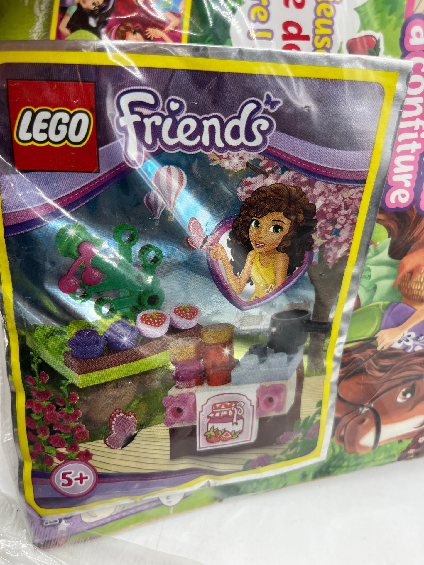 livre d’activité Magazine Lego Friends avec son sachet à construire numéro 12 Neuf