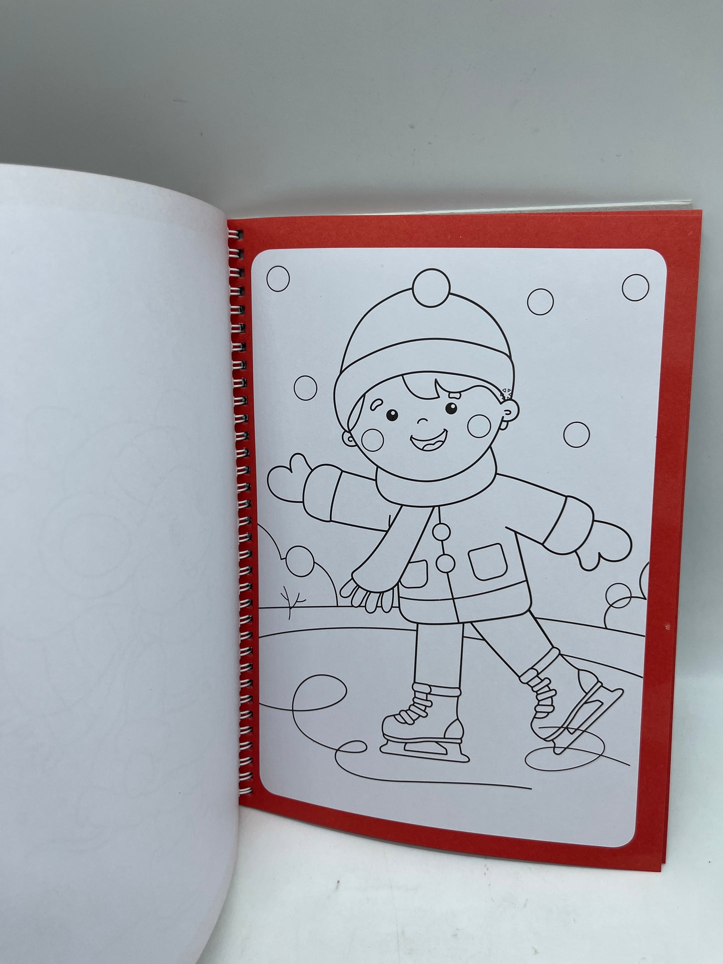 Livre d’activité Colorie avec le Père Noël 🎅🏾 mon beau coloriage avec ces 4 feutres et gommettes Neuf