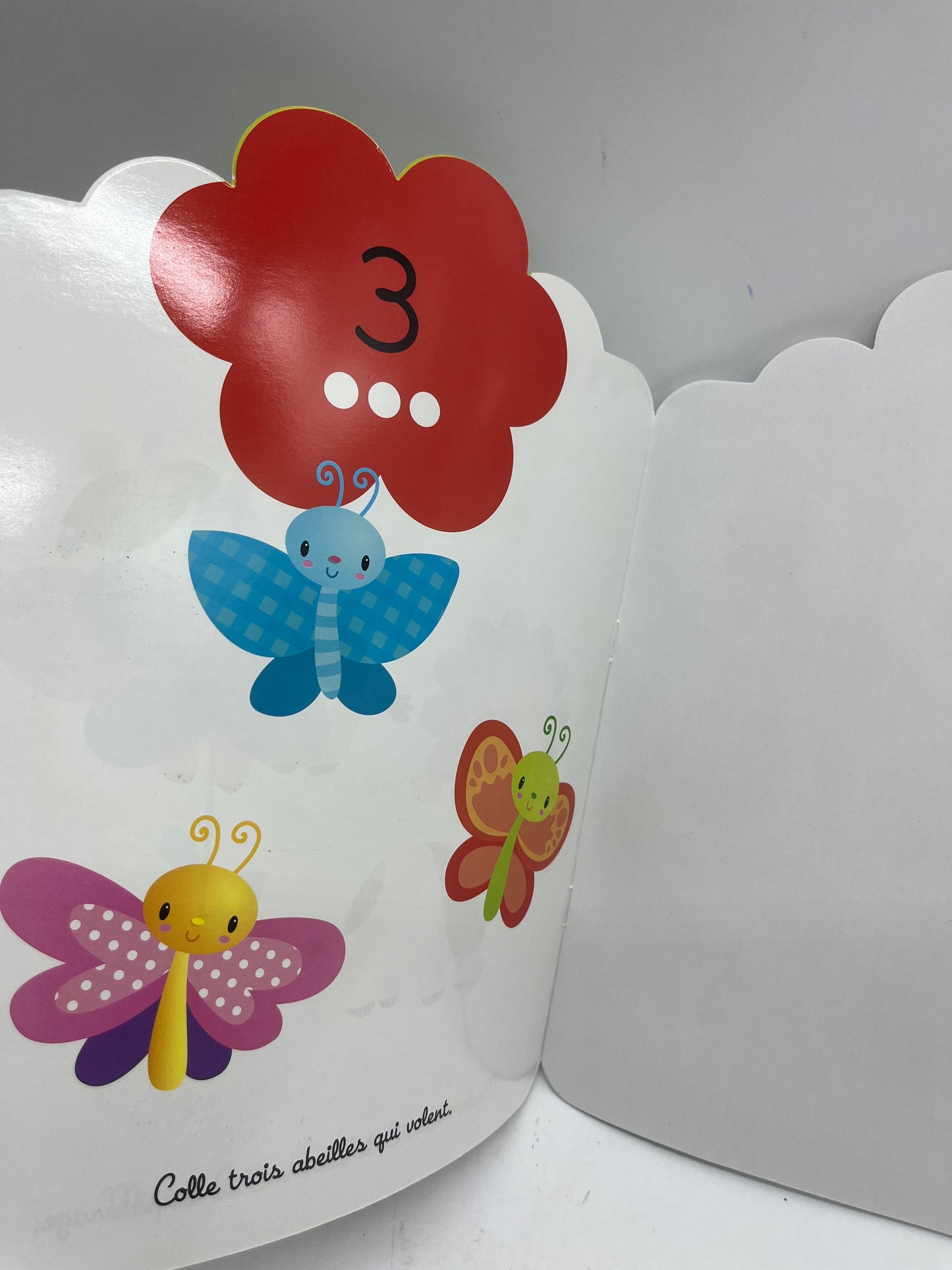 Livre d’activité Magazine J’apprends les nombre 1 ans et plus modèle lapin avec autocollant repositionnable Neuf