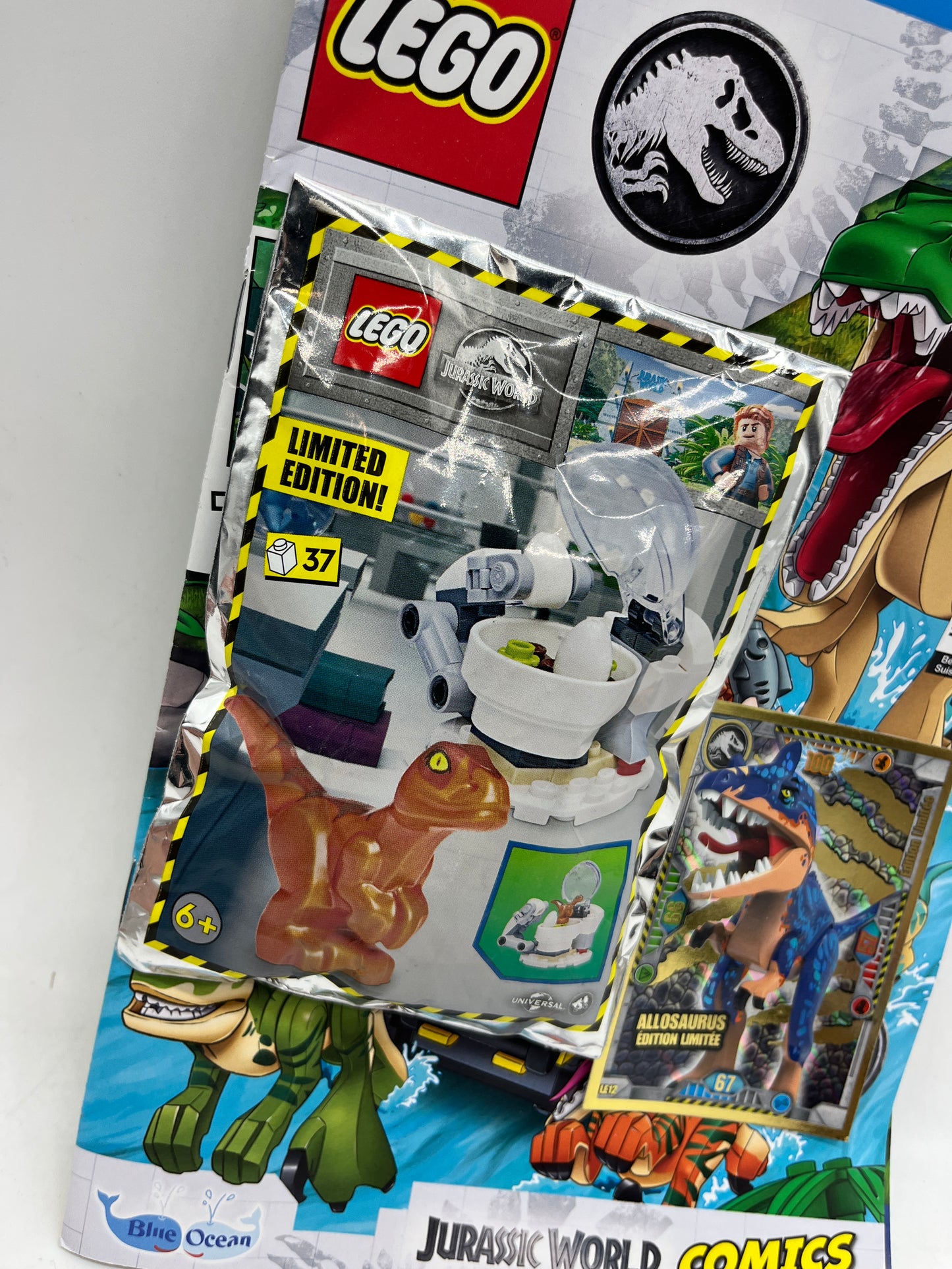 Livre d’activité Magazine Lego Jurassic World comics sa mini figurine Raptor numéro 10 neuf sous blister