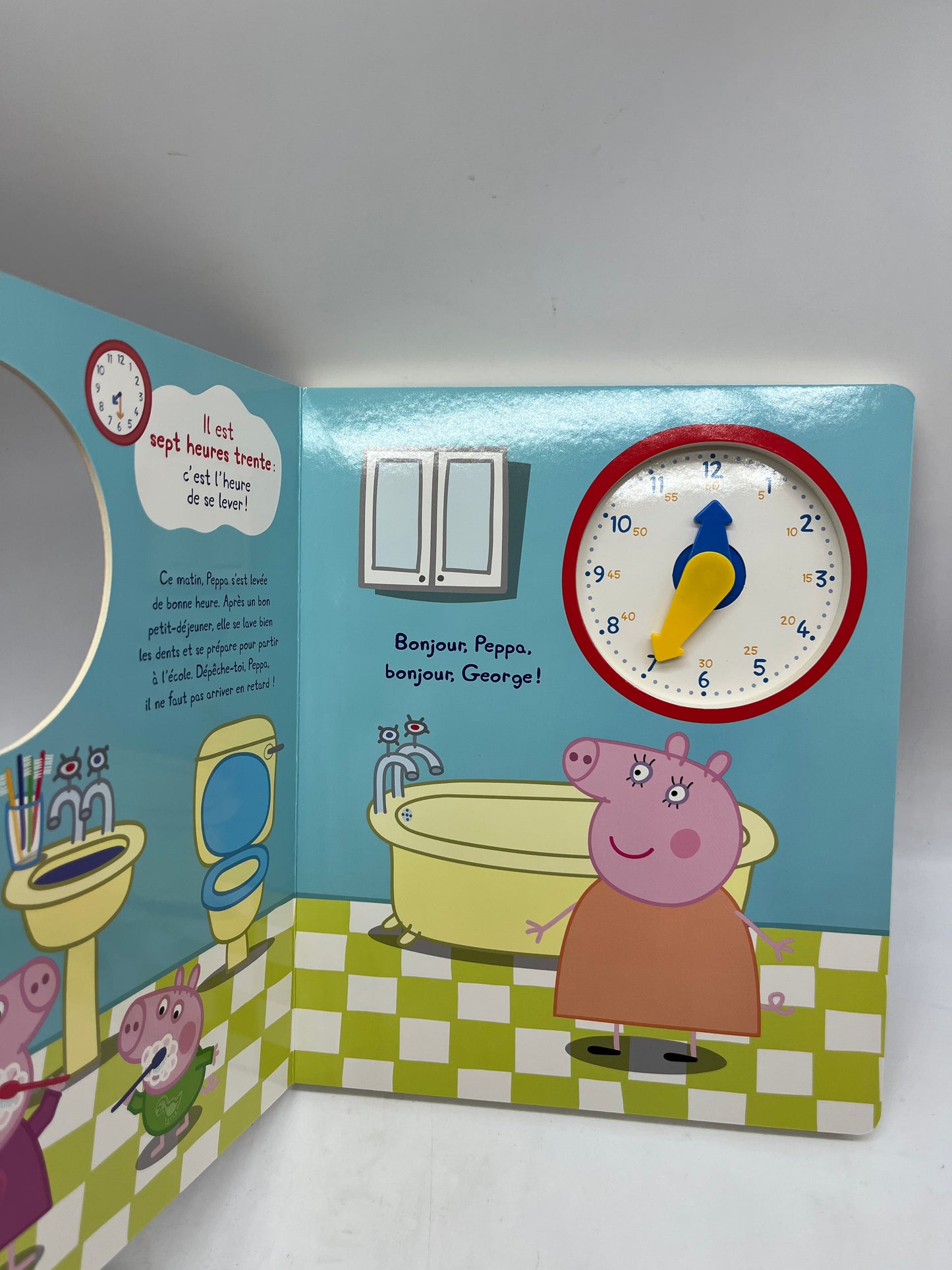 Livre Peppa Pig entièrement cartonné J’apprends à lire l’heure avec Peppa et son horloge neuf
