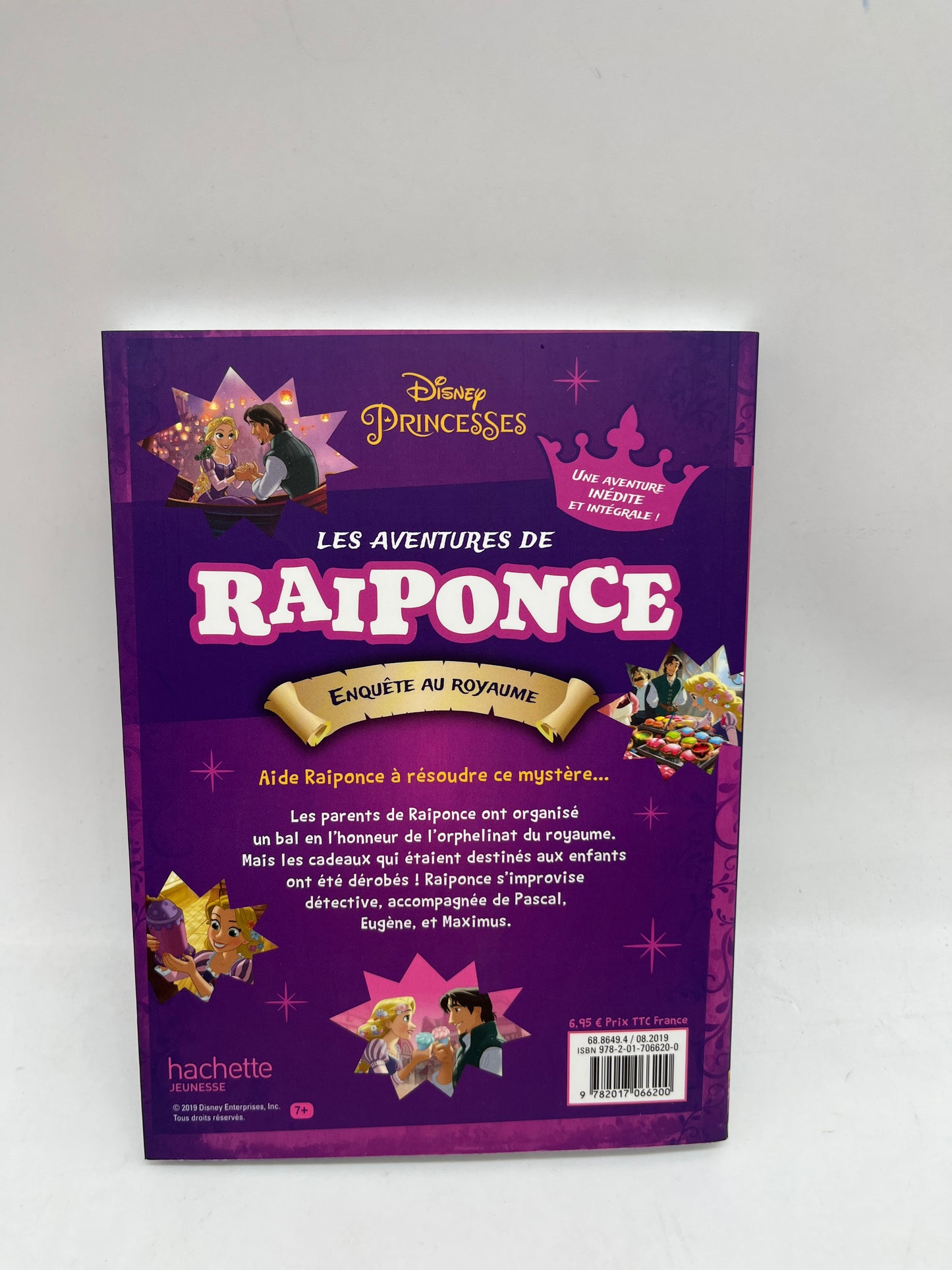 Livre Histoires Disney Princesses Les aventures de Raiponce enquête au royaumes Format poche Neuf
