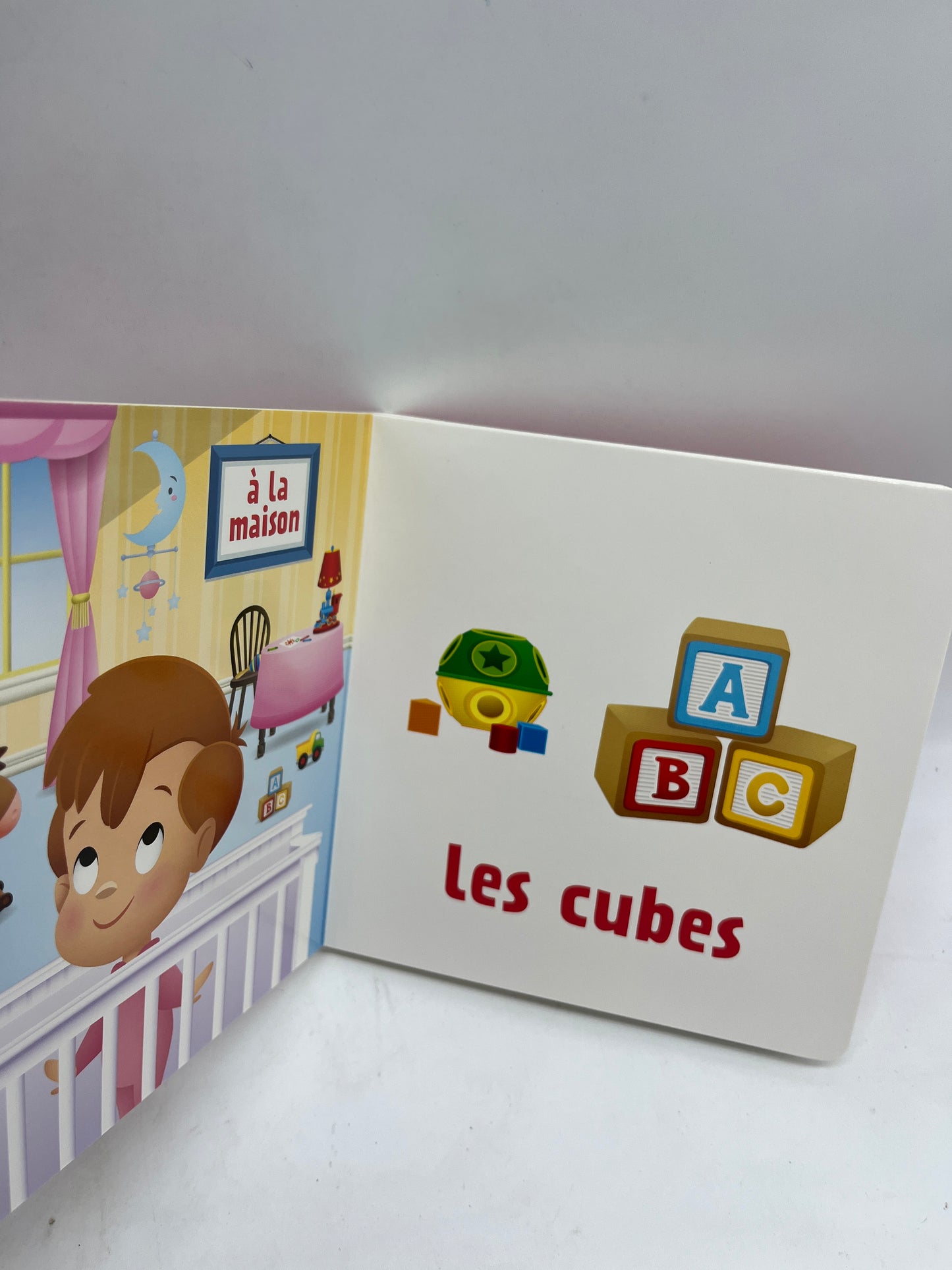 livre imagier mes premières mots Disney Baby thème les jeux entièrement cartonné Neuf