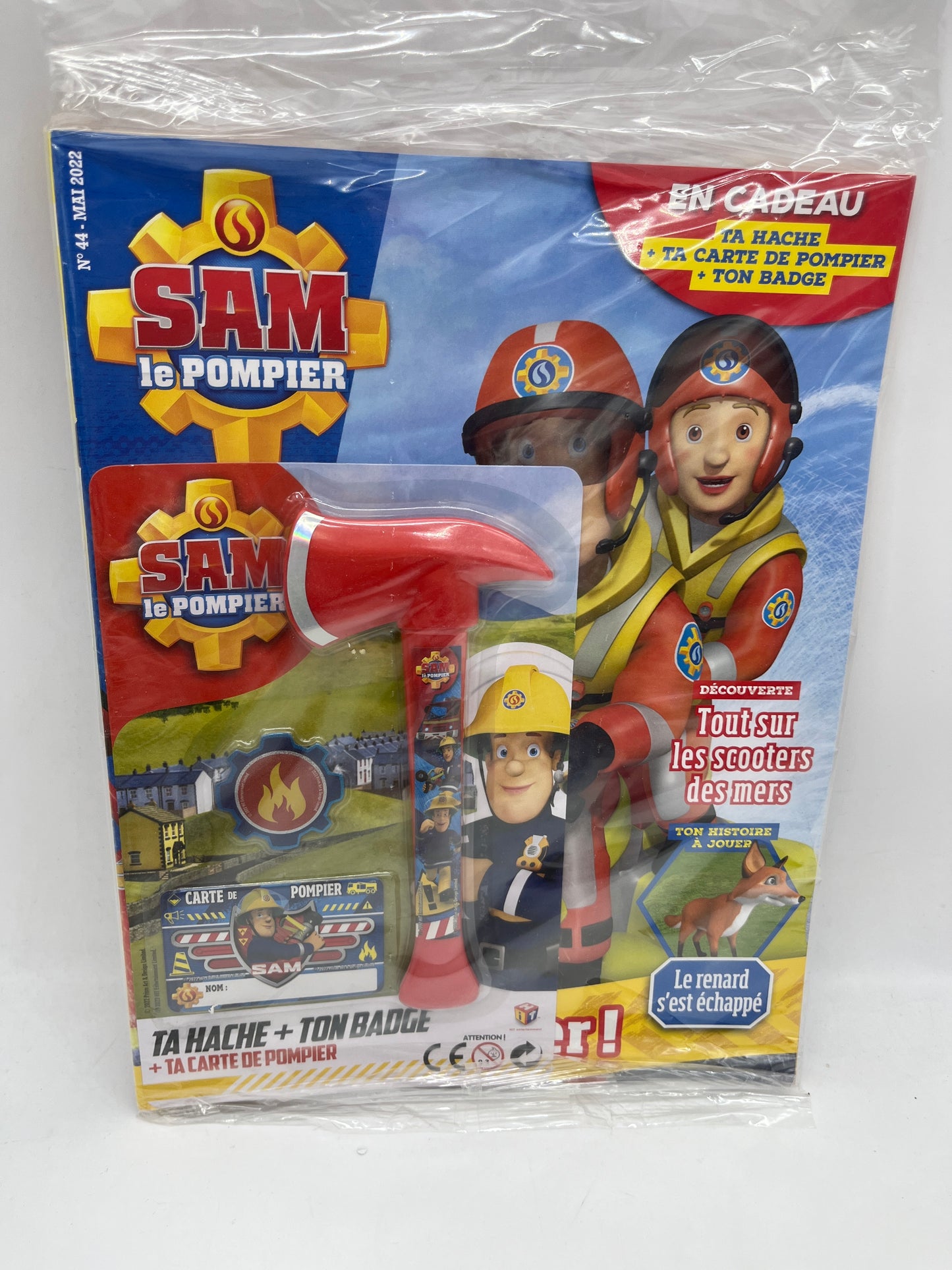 Livre d’activité Magazine disney Sam le pompier avec son kit de pompier son bagde sa hache sa carte de pompier Neuf sous blister