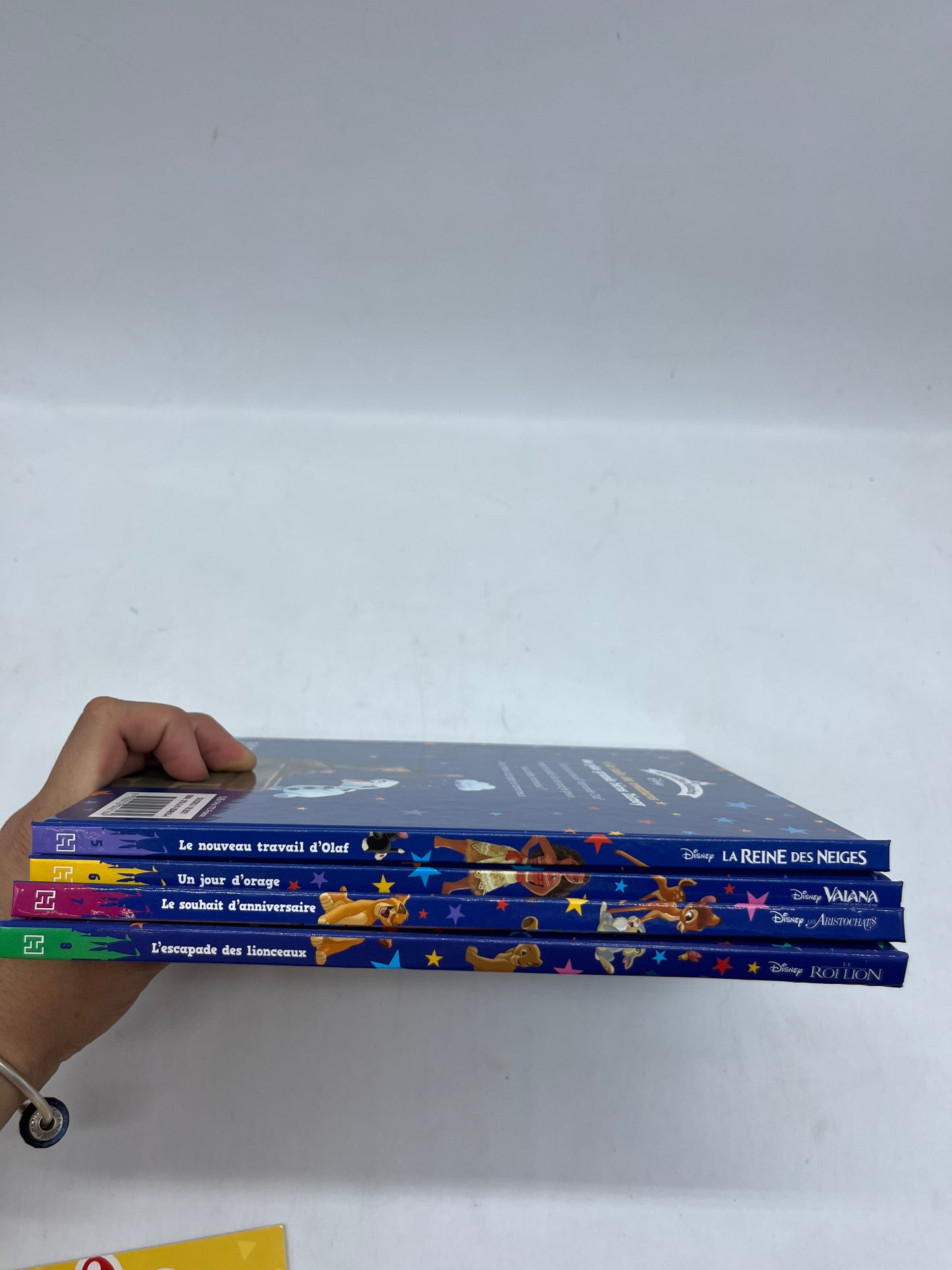 Lot de 4 livres Disney collection Nouvelles histoires Princesses Roi lion Neuf