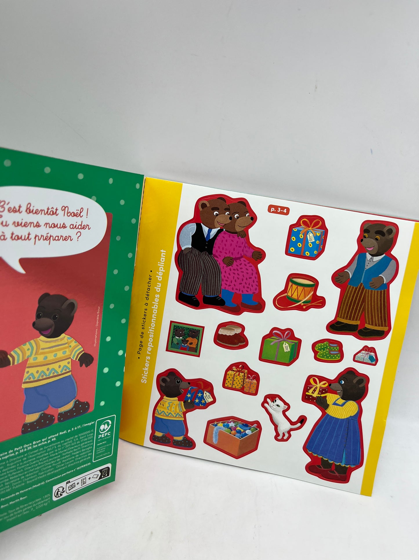 Livre d’activité magazine Les grandes histoires de Petit Ours Brun thème En attendant Noël Neuf !