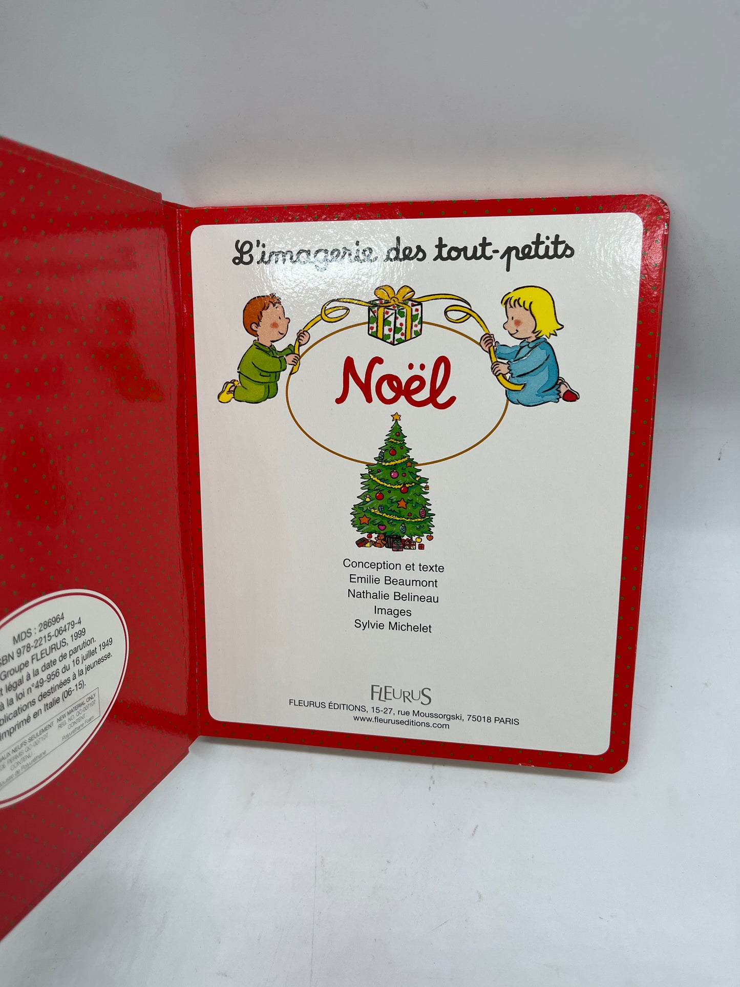 livre imagier Imagerie des touts petits Éditions Fleurus Thème Les pompiers Neuf jamais ouvert