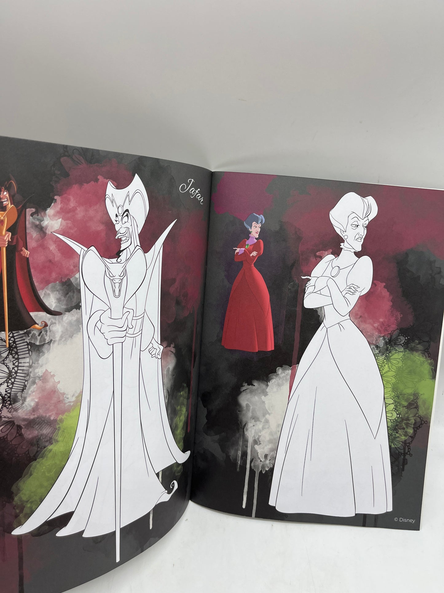 Livre d’activité Magazine disney Les Vilains coloriages +100 autocollants Neuf