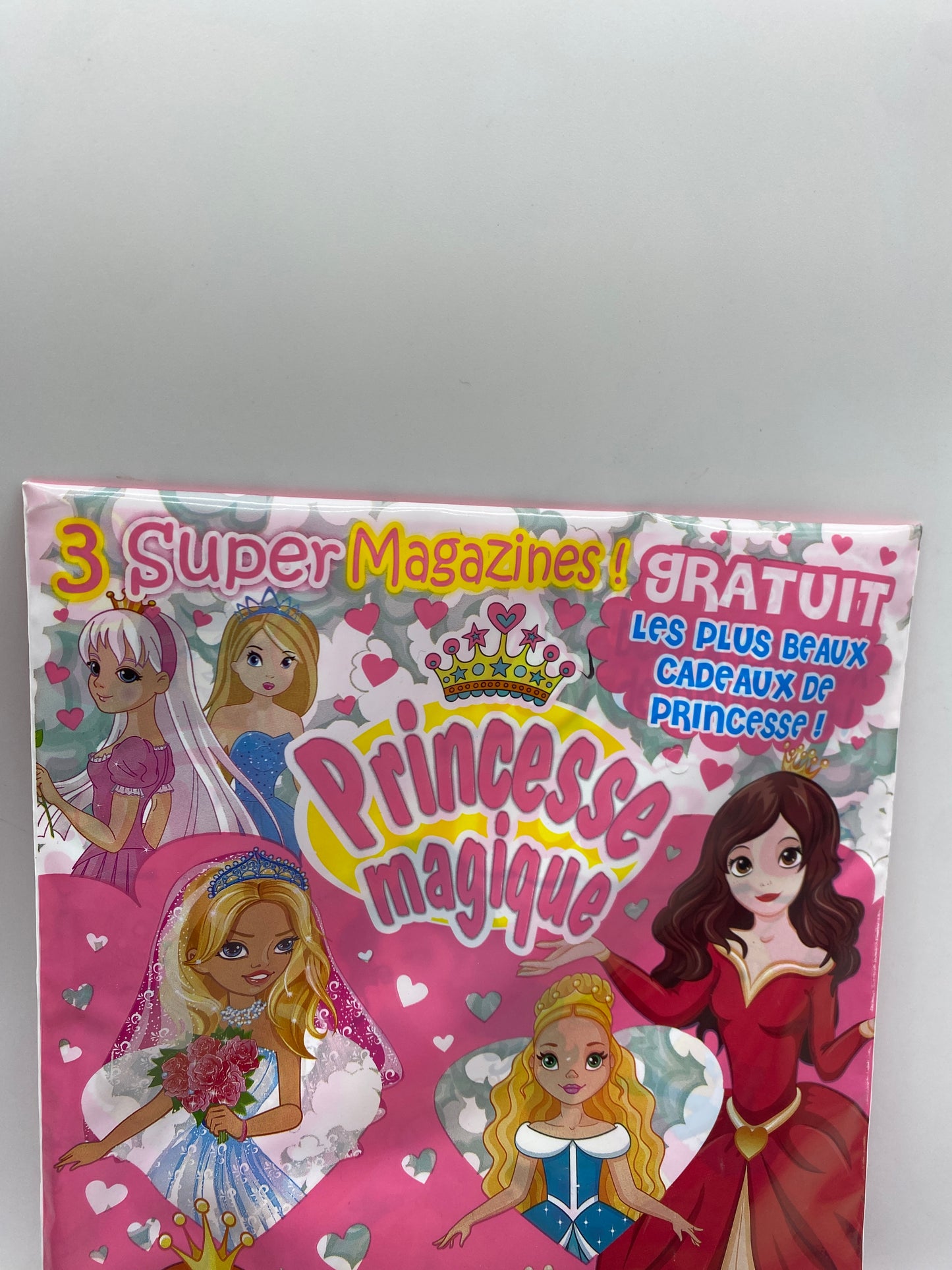 Livre d’activité Magazine Pochette surprise avec cadeaux Princesses Magique Neuf Idéal 3/6 ans