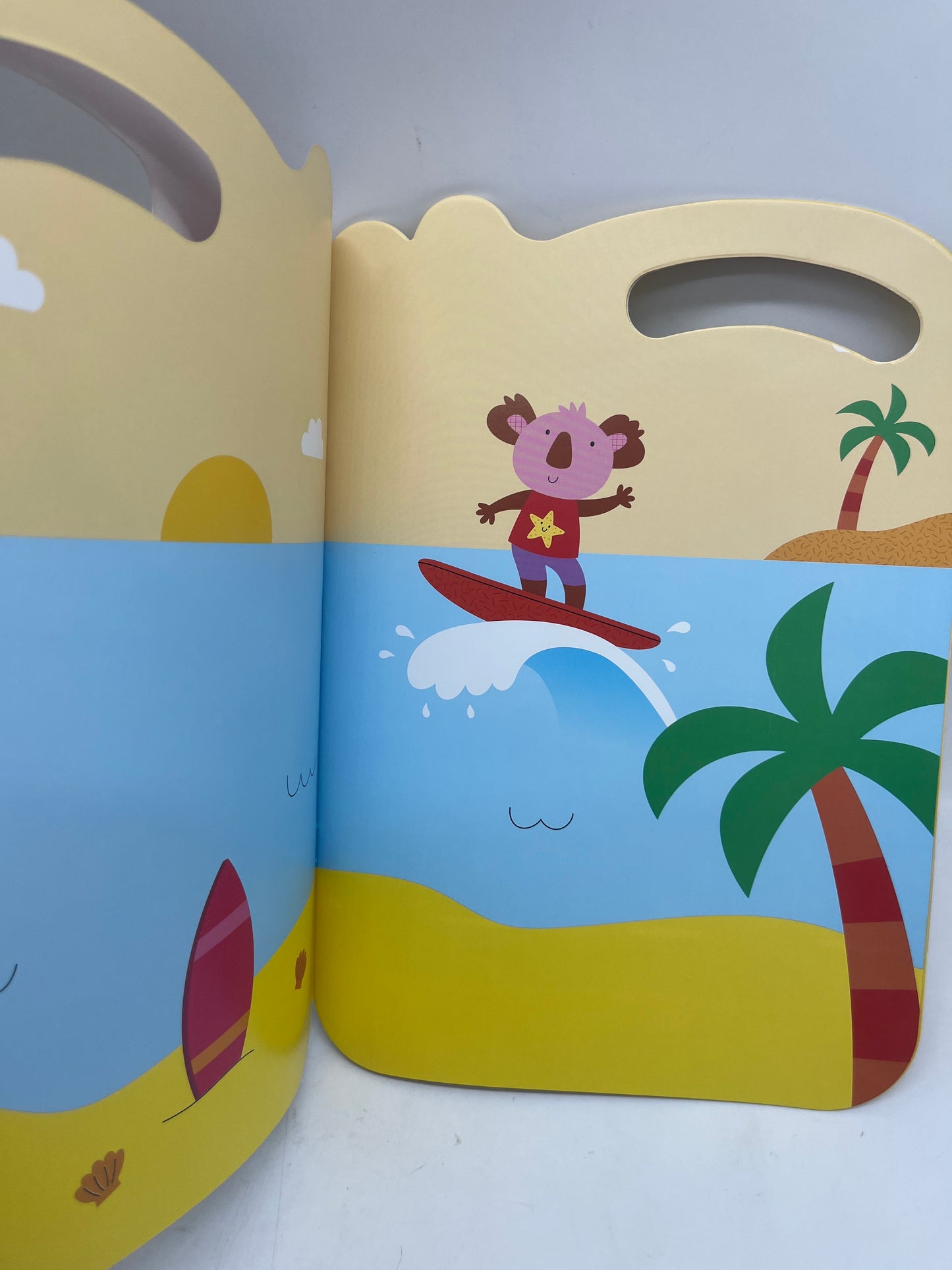 livre d’activité Autocollant à gratter avec son stylet thème les véhicules YOYO édition Neuf