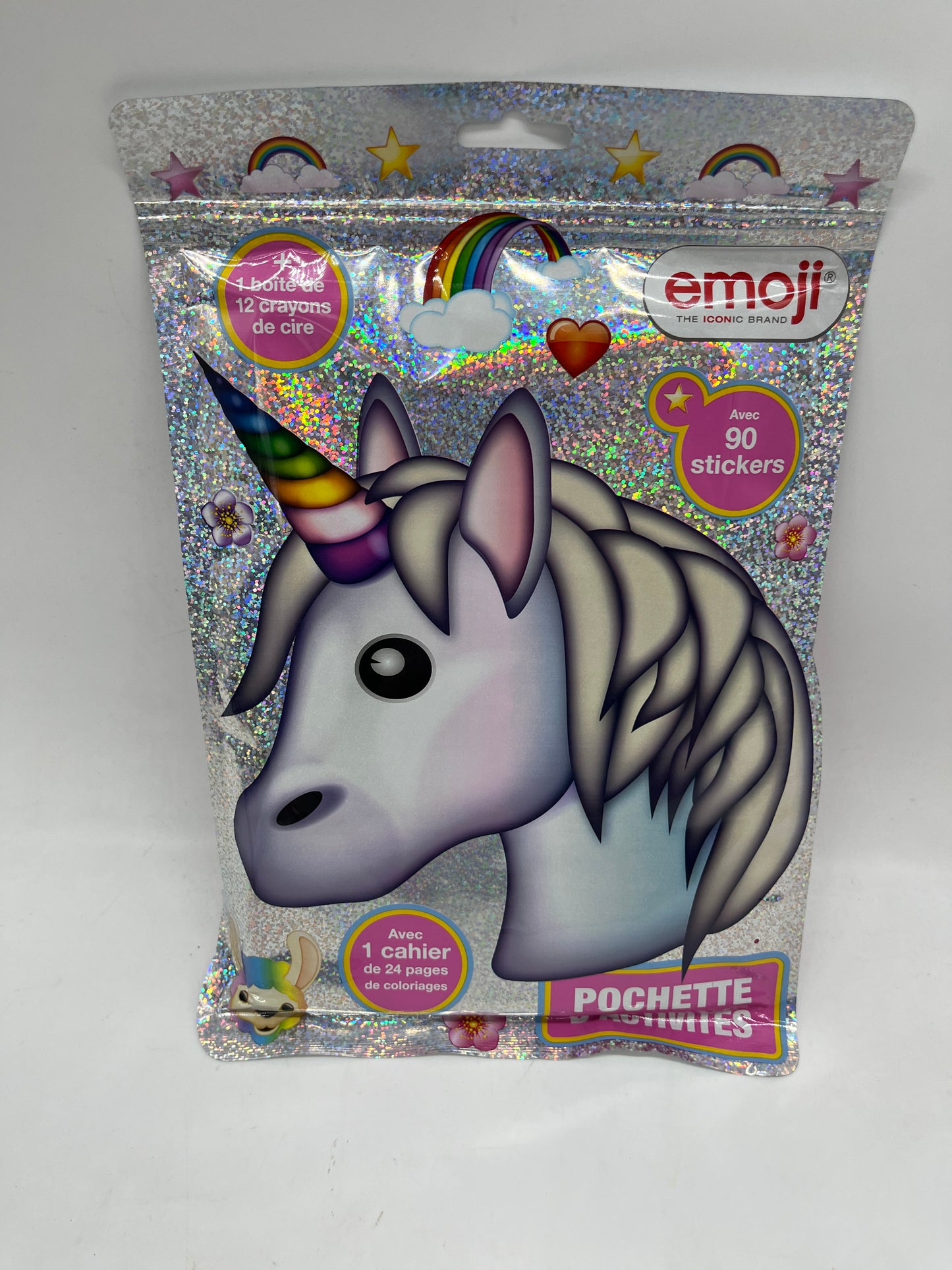 Livre d’activité Magazine Pochette surprise Licorne avec 90 stickers 1 cahier de coloriage et ses crayons de couleurs. neuf !