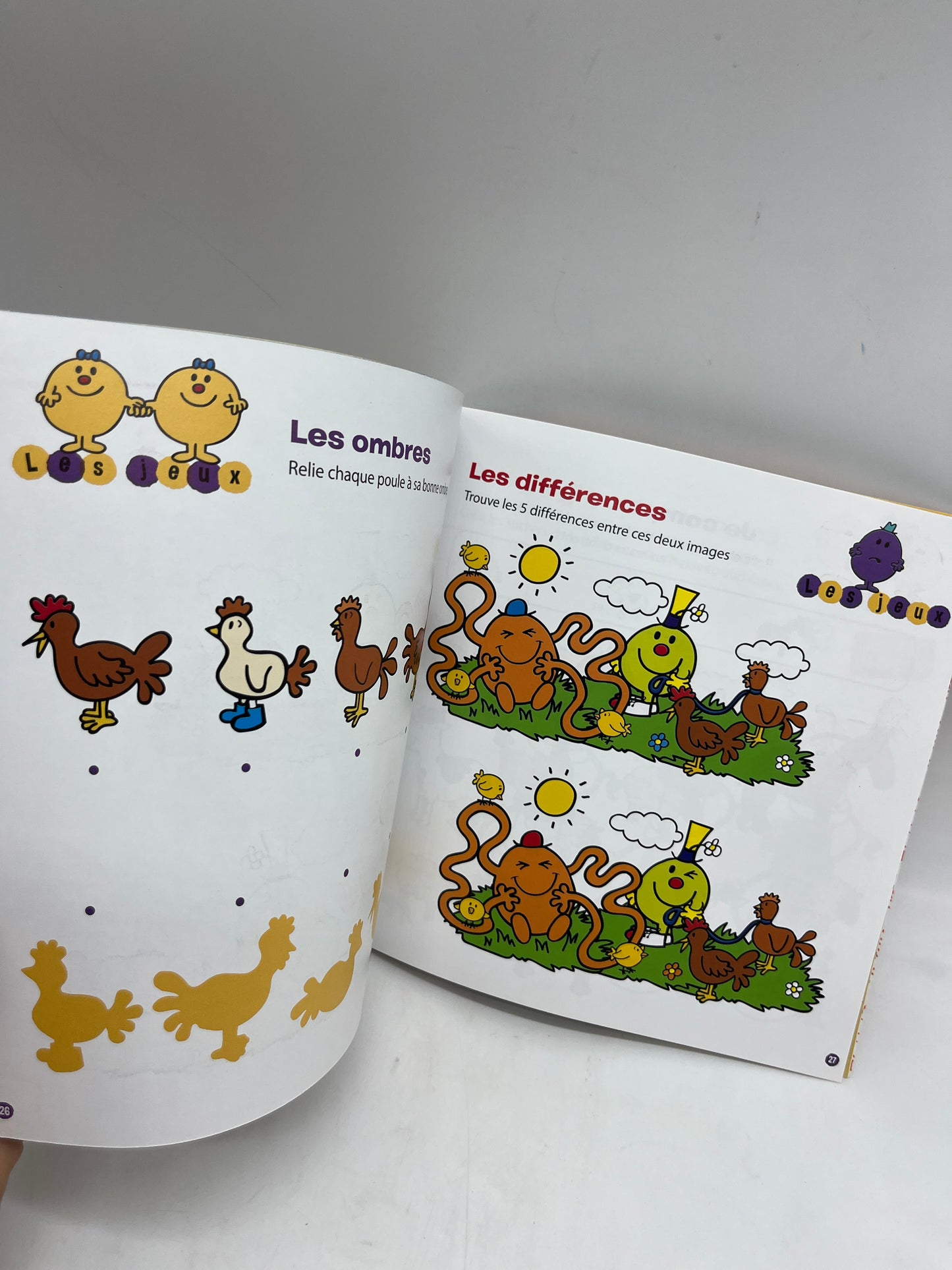Livre d’activité Magazine Le journal des Monsieur Madame La balade de Monsieur Bruit Neuf avec stickers