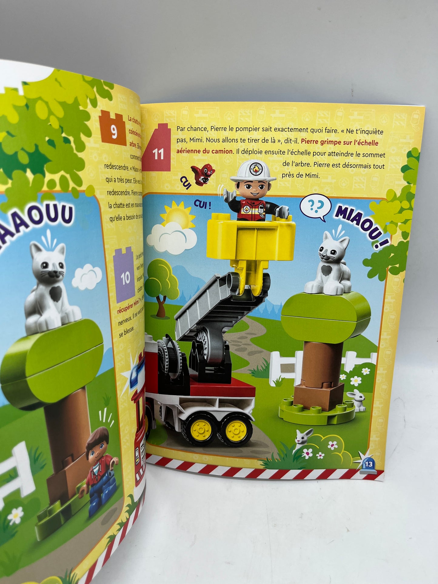 livre d’activité Magazine Lego Duplo avec sa mini figurine Pompier Neuf !