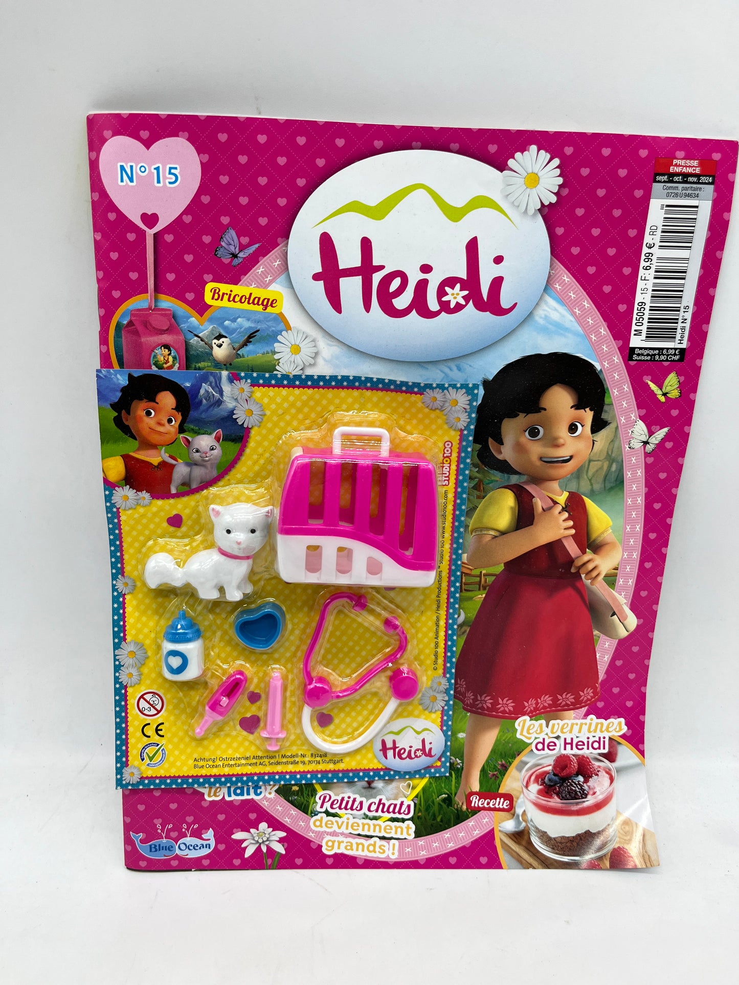 Livre d’activité magazines Heidi avec son set vétérinaire Nurserie numéro 15 Neuf