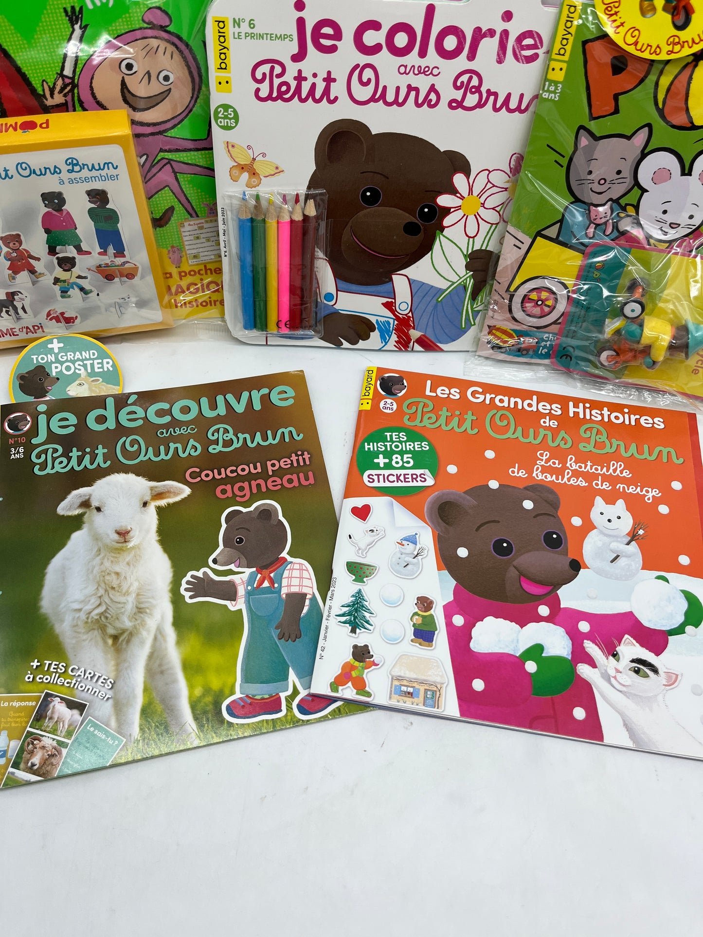 Lot de 5 livres d’activité Magazine Spécial Petit Ours Brun gommettes jeux histoire activités Neuf