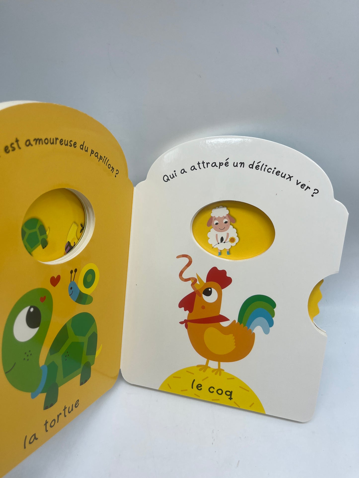 livre Tourne et joue mon premier livre animé ludique illustré thème les animaux Neuf Cartonné