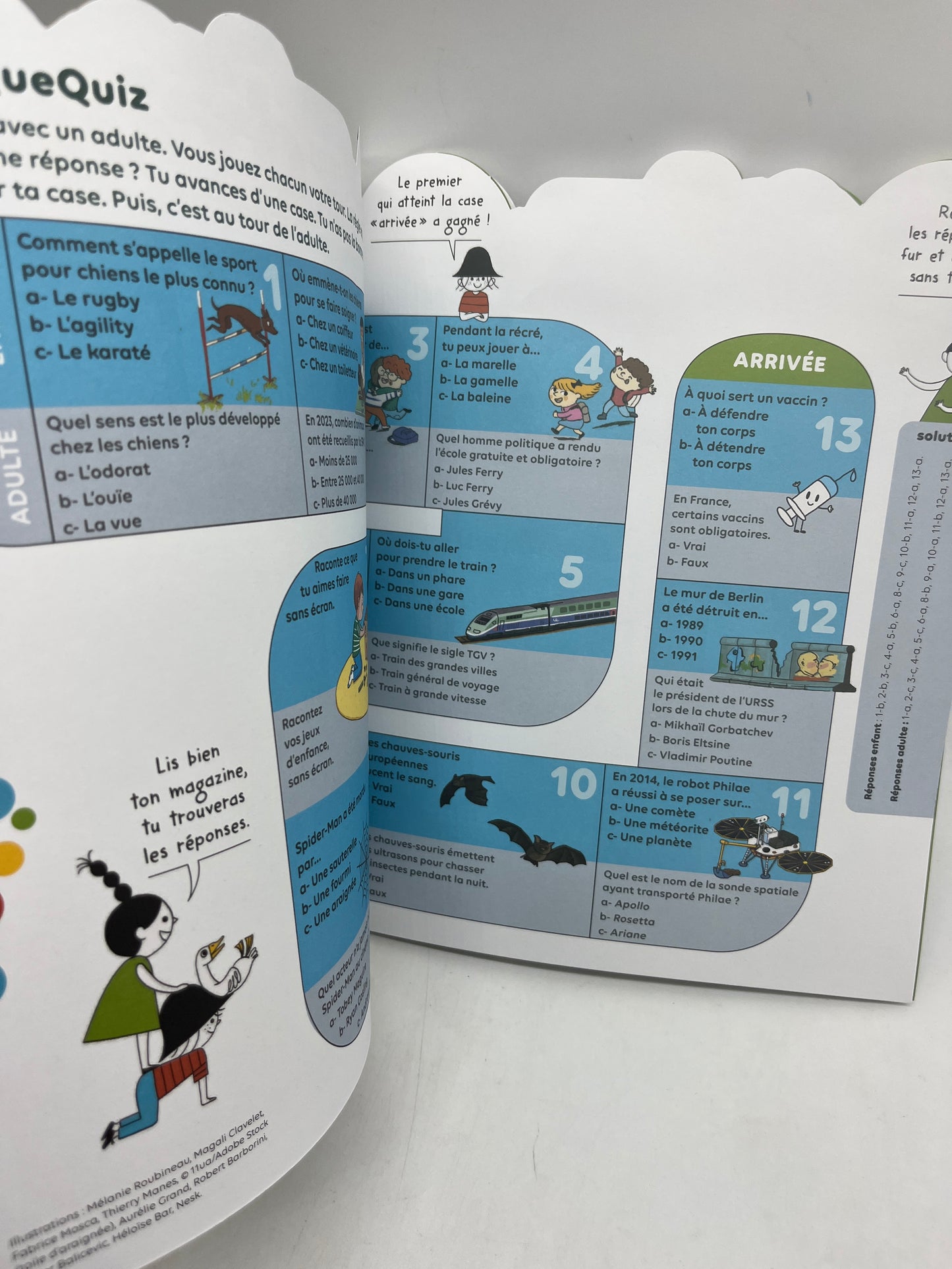 Livre d’activité Magazine Mes P’tit doc thème Une journée à l’école Neuf