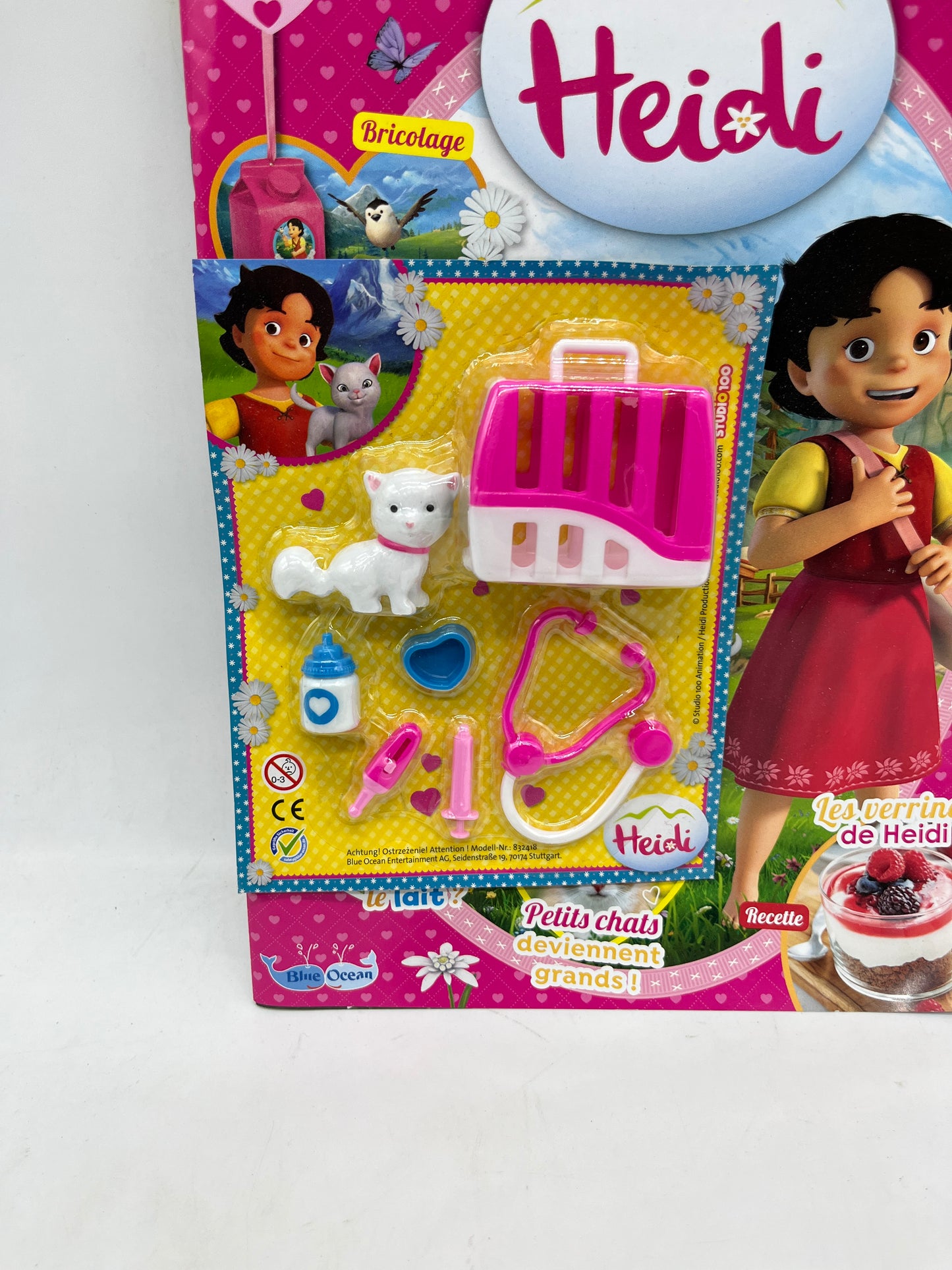Livre d’activité magazines Heidi avec son set vétérinaire Nurserie numéro 15 Neuf