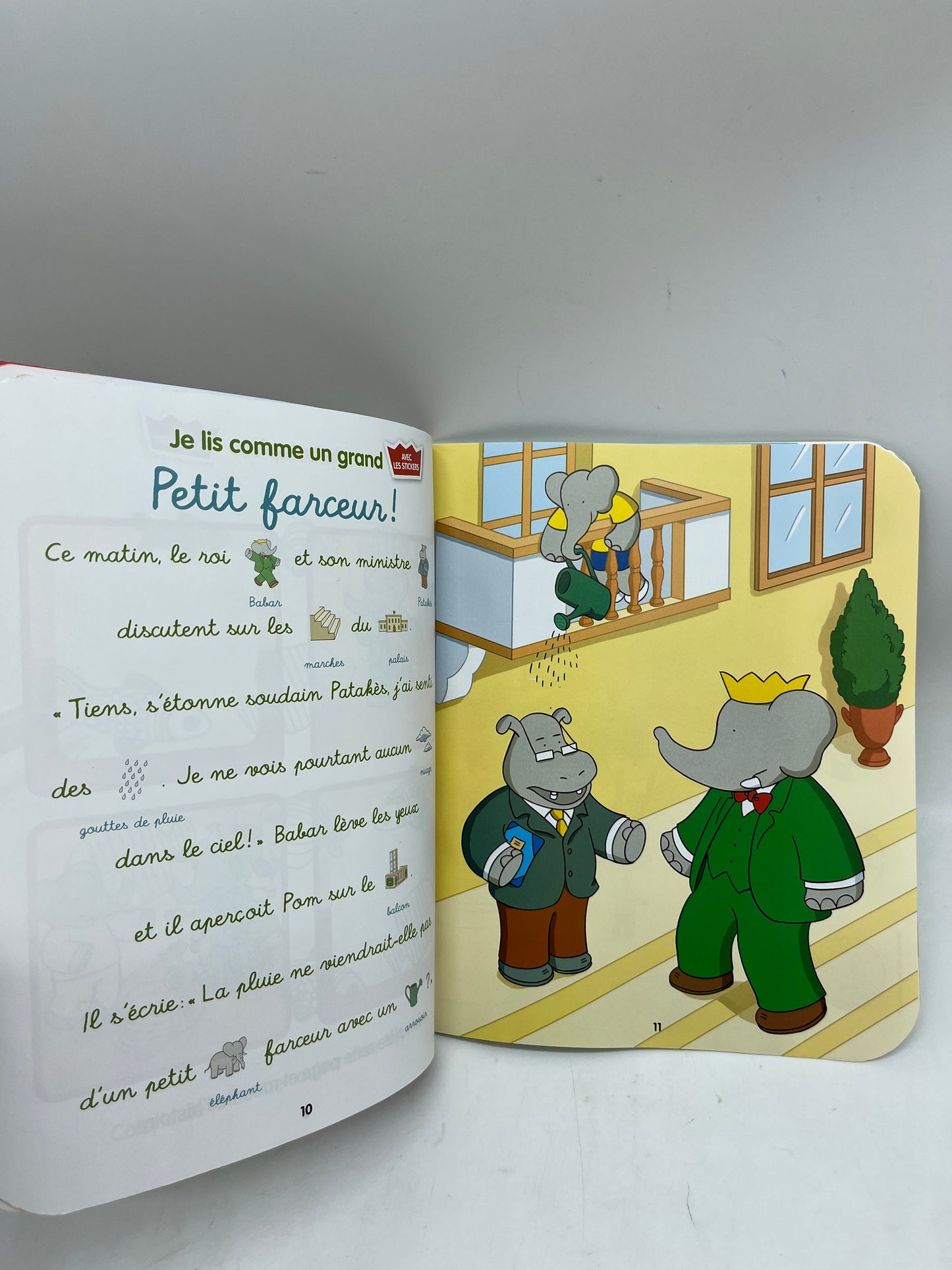 Livre d’activité magazine Babar spécial jeux de printemps gommettes activités histoires neuf !