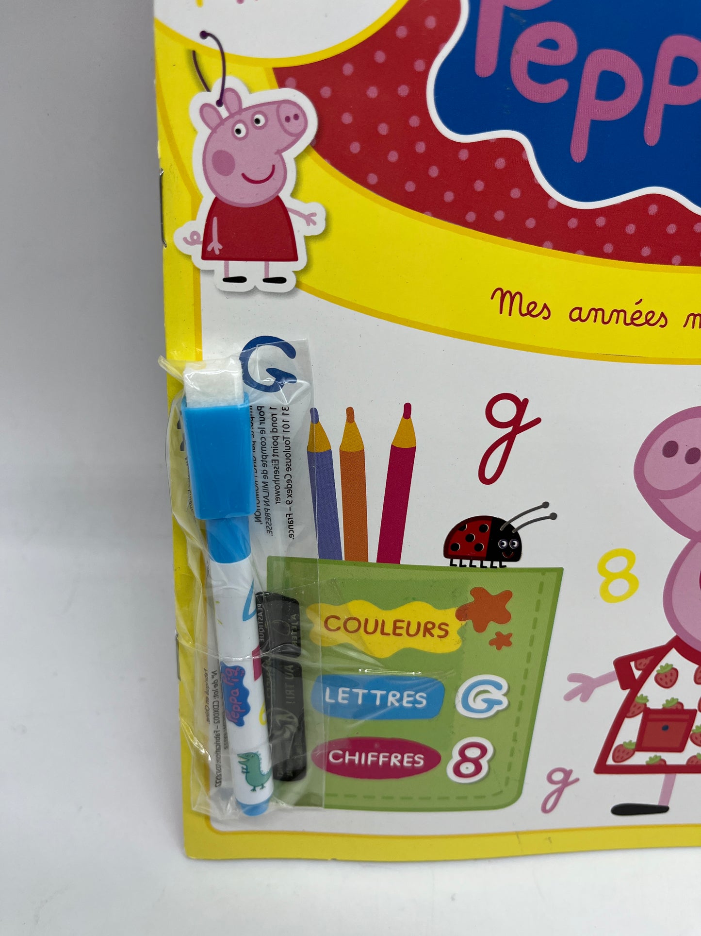 Livre d’activités Magazine Je Joue j’apprends Peppa pig Mon année de maternelle 80 gommettes couleur lettre chiffres numéro 41