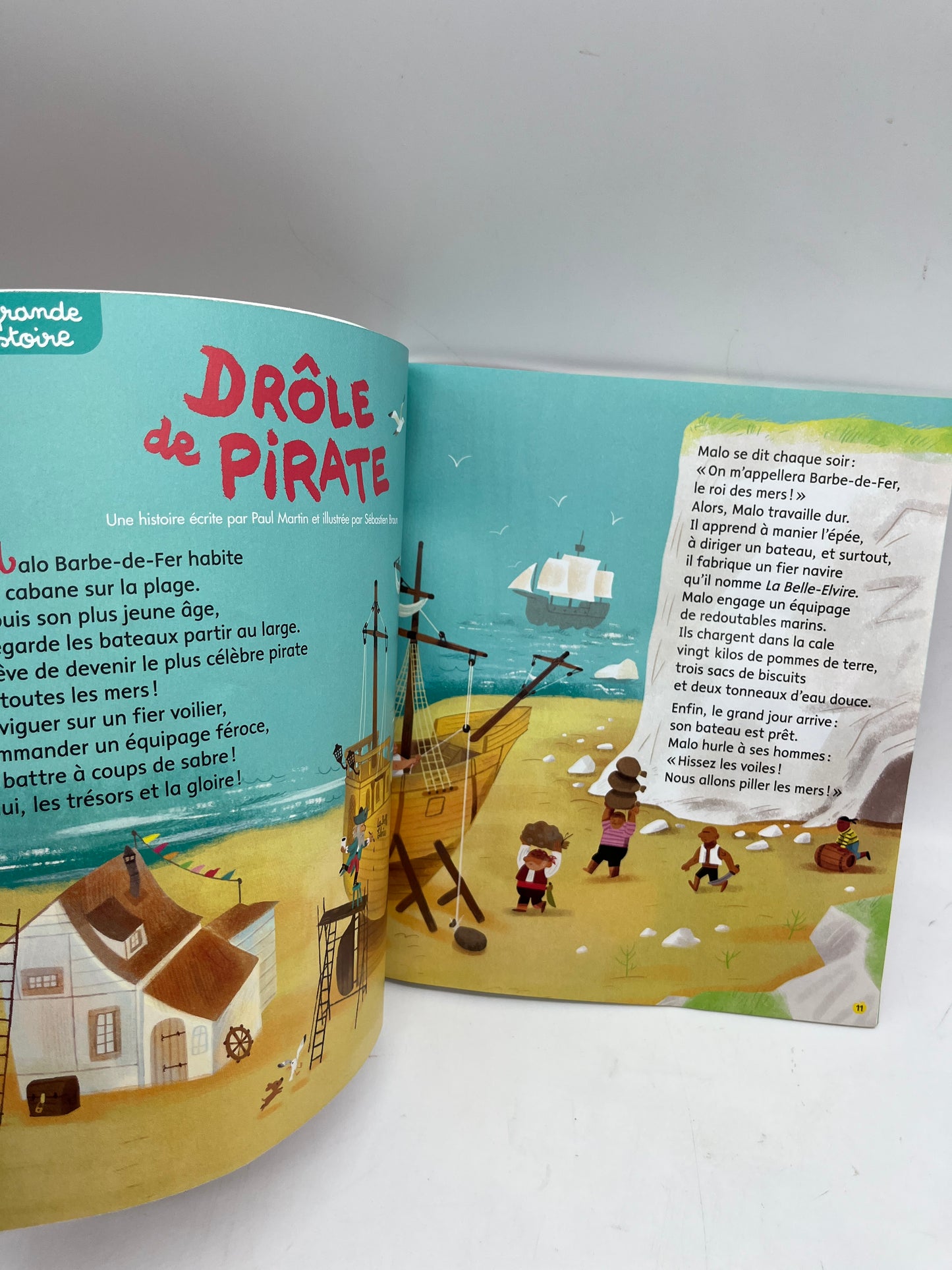 livre d’activité Magazine Pomme d'api Drôle de pirate avec son jeu de mosaïque Neuf !