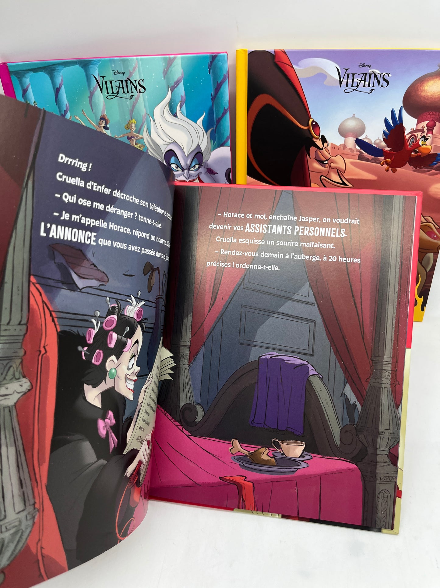 Lot de 3 Livres Histoires Disney collection les Vilains Cruella Djafar Ursula Neuf special Halloween 🎃