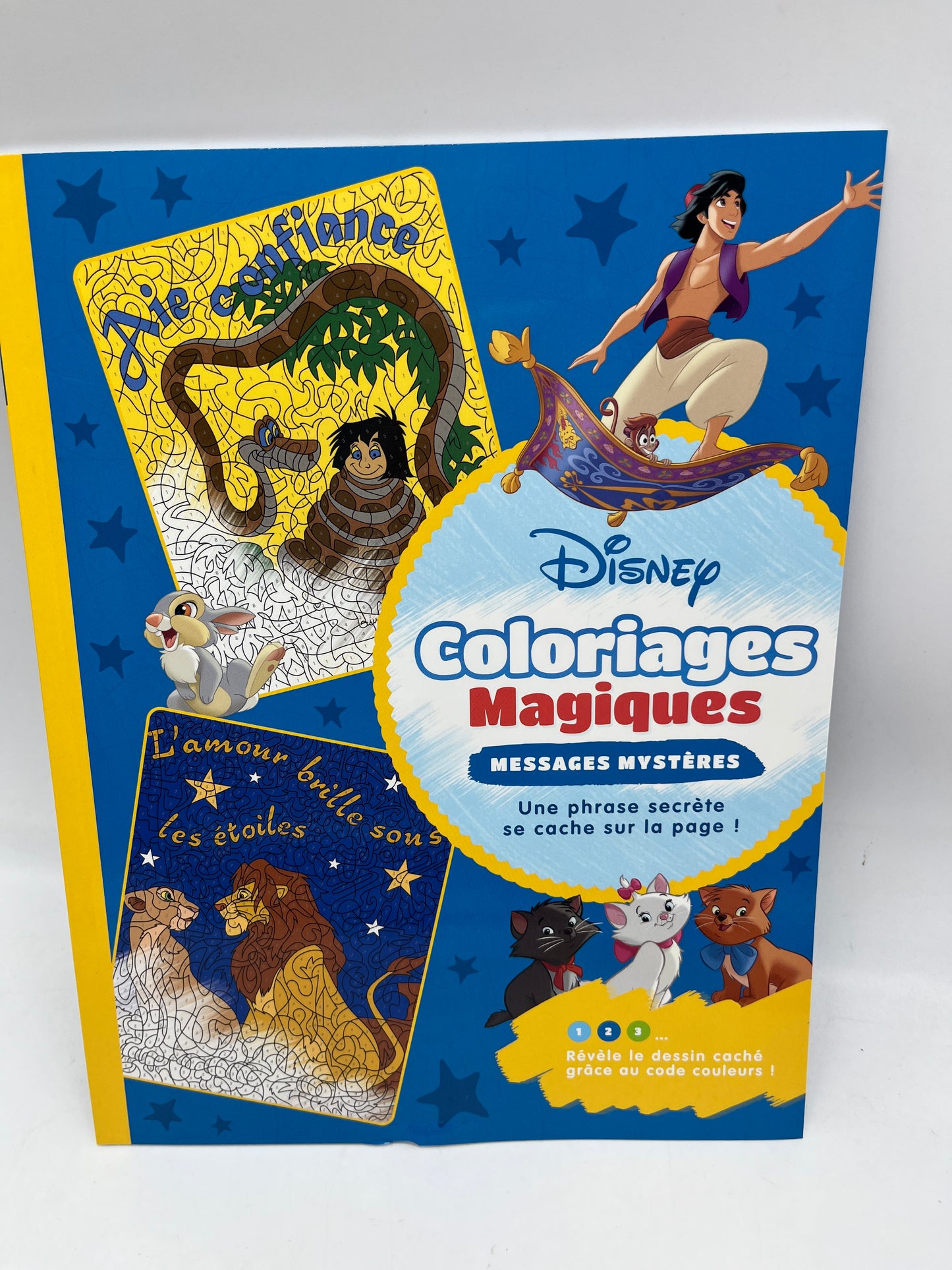 Livre d’activités les ateliers Coloriages magique à colorier Disney tes héros préférés modèle message caché Neuf