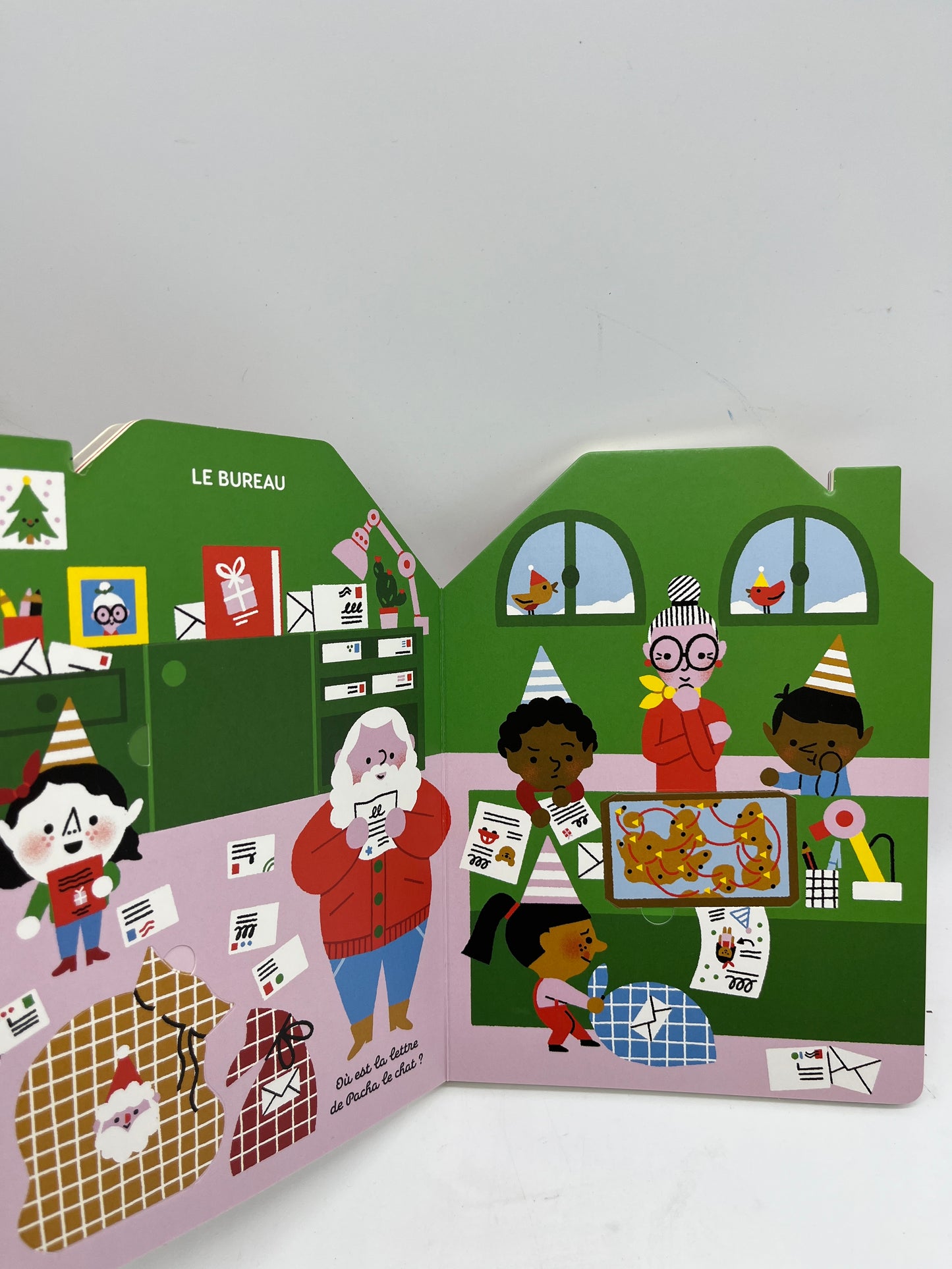 Livre La maison du père Noël édition Fleurus entièrement Cartonné Neuf