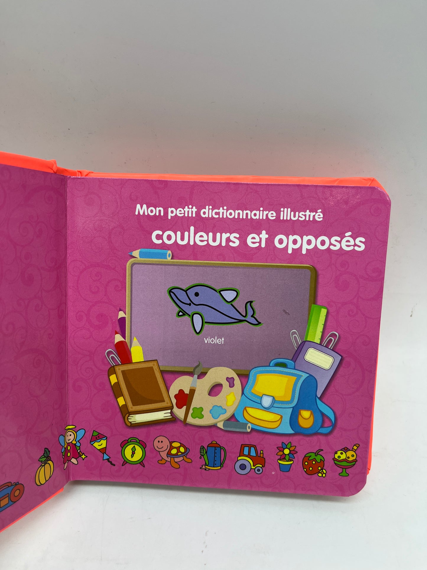 livre mon petit dictionnaire les couleurs et les opposés Neuf