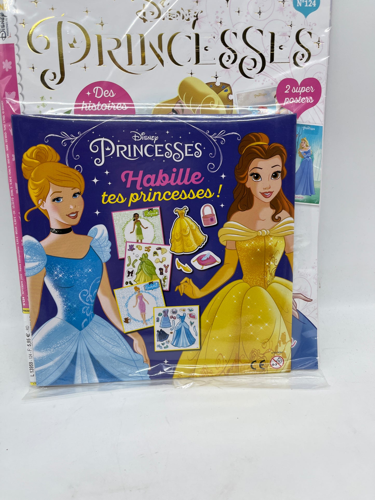 Livre d’activité magazinesprincesses disney avec son kit Habille tes princesses Neuf