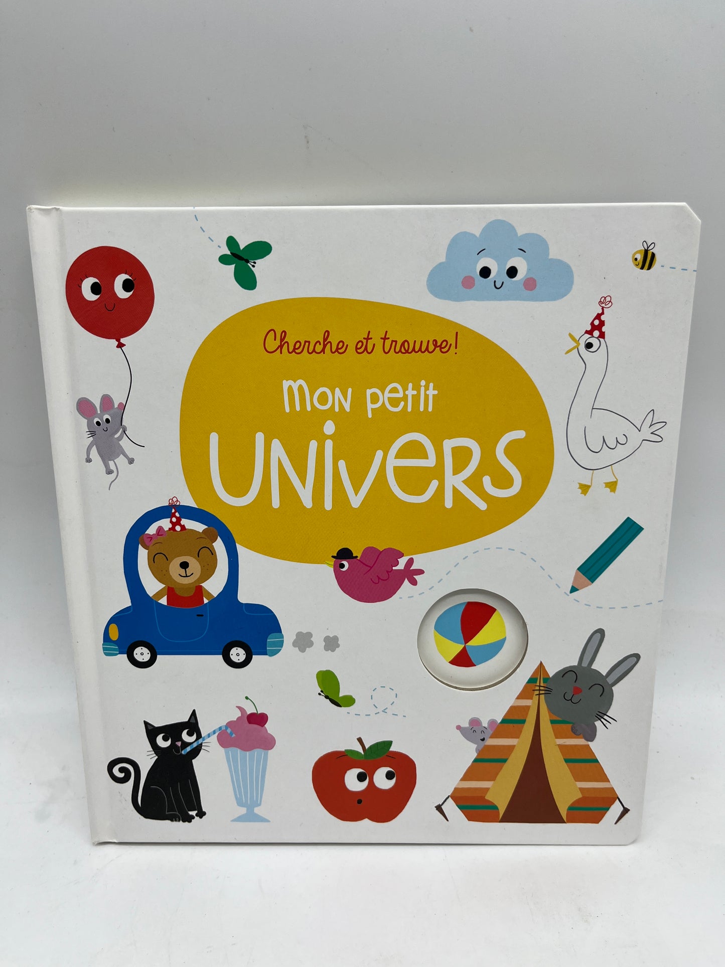 livre Cherche et trouve thème Mon univers Neuf
