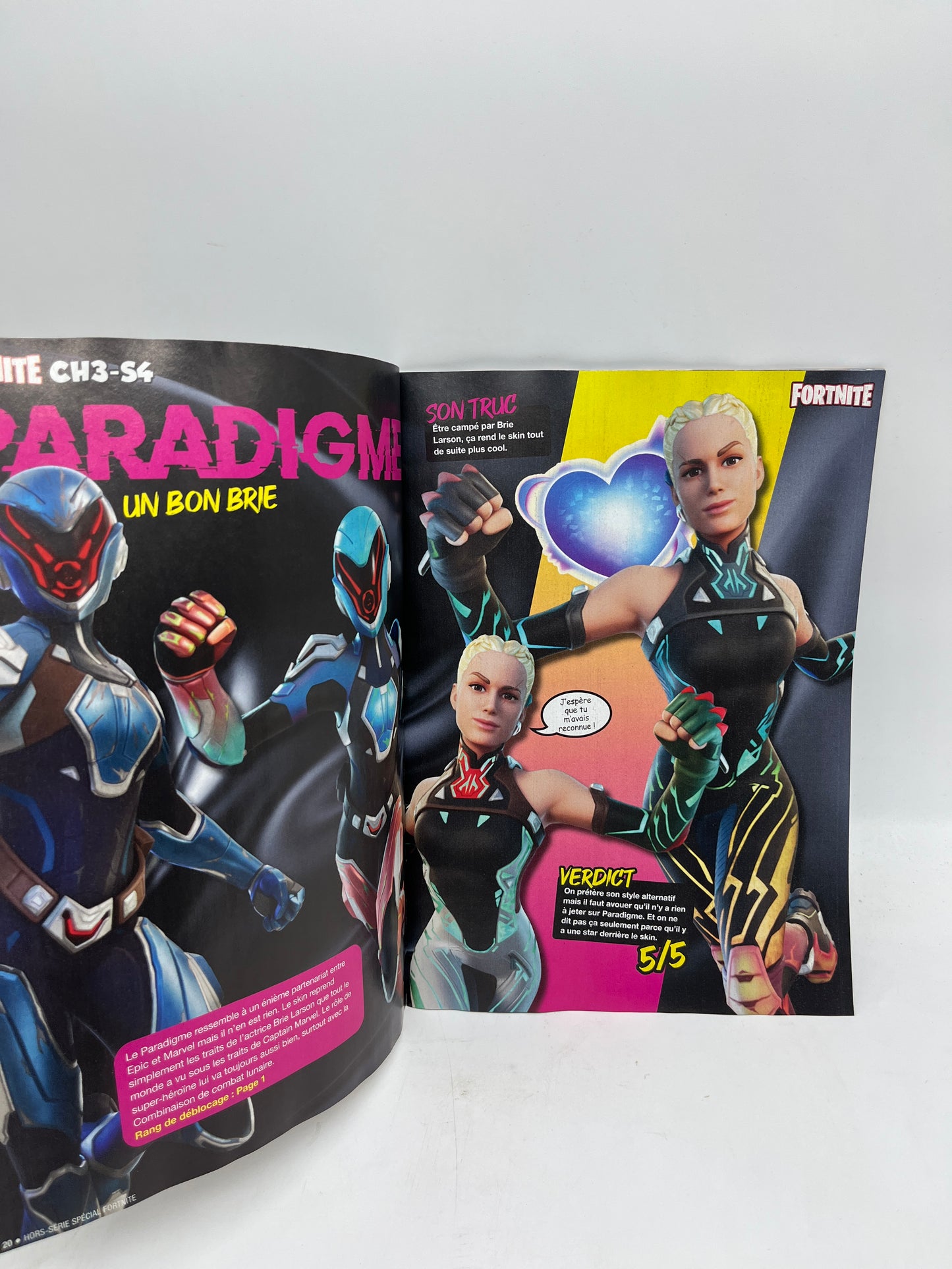 Livre d’activité Magazine GAMING Top FORNITE tout savoir avec poster !!