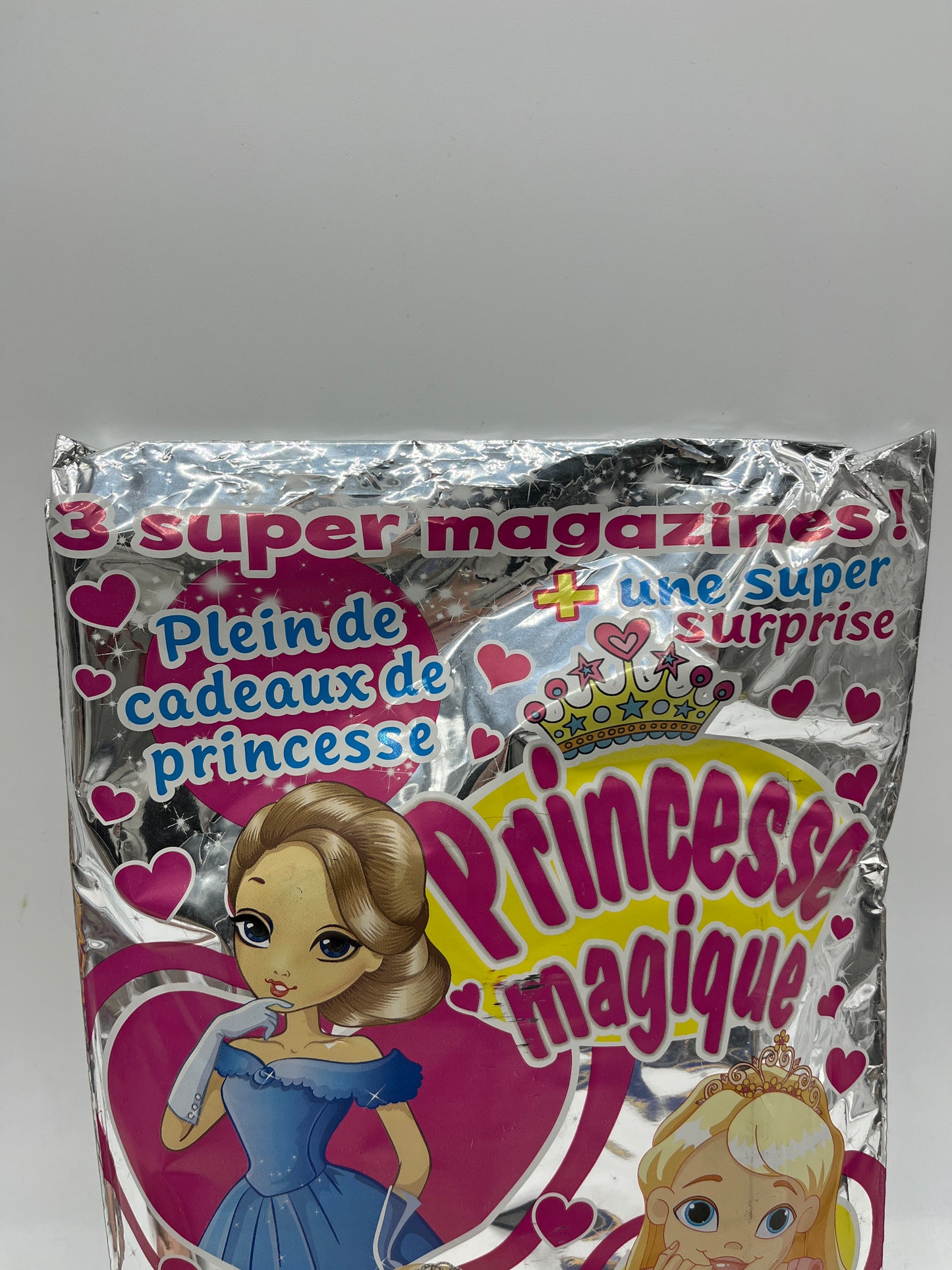 Livre d’activité Magazine Pochette surprise avec cadeaux Princesses Magique Neuf Idéal 3/6 ans