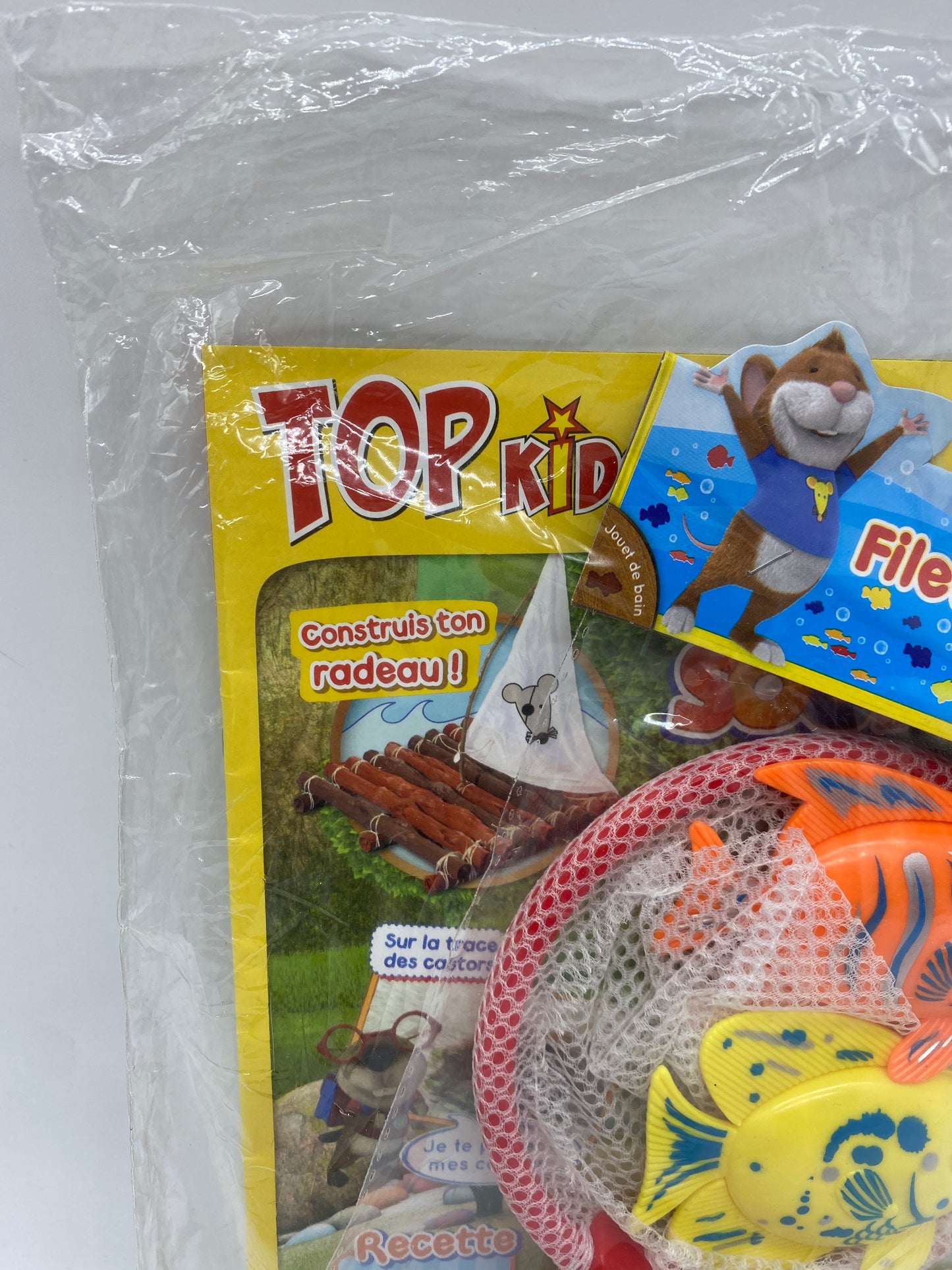 Livre d’activité Magazine Tip la souris avec son filet de pêche et ses poissons Neuf