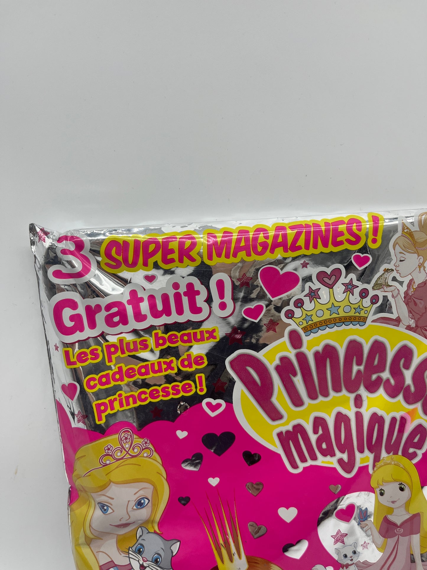 Livre d’activité Magazine Pochette surprise avec cadeaux Princesses Magique Neuf