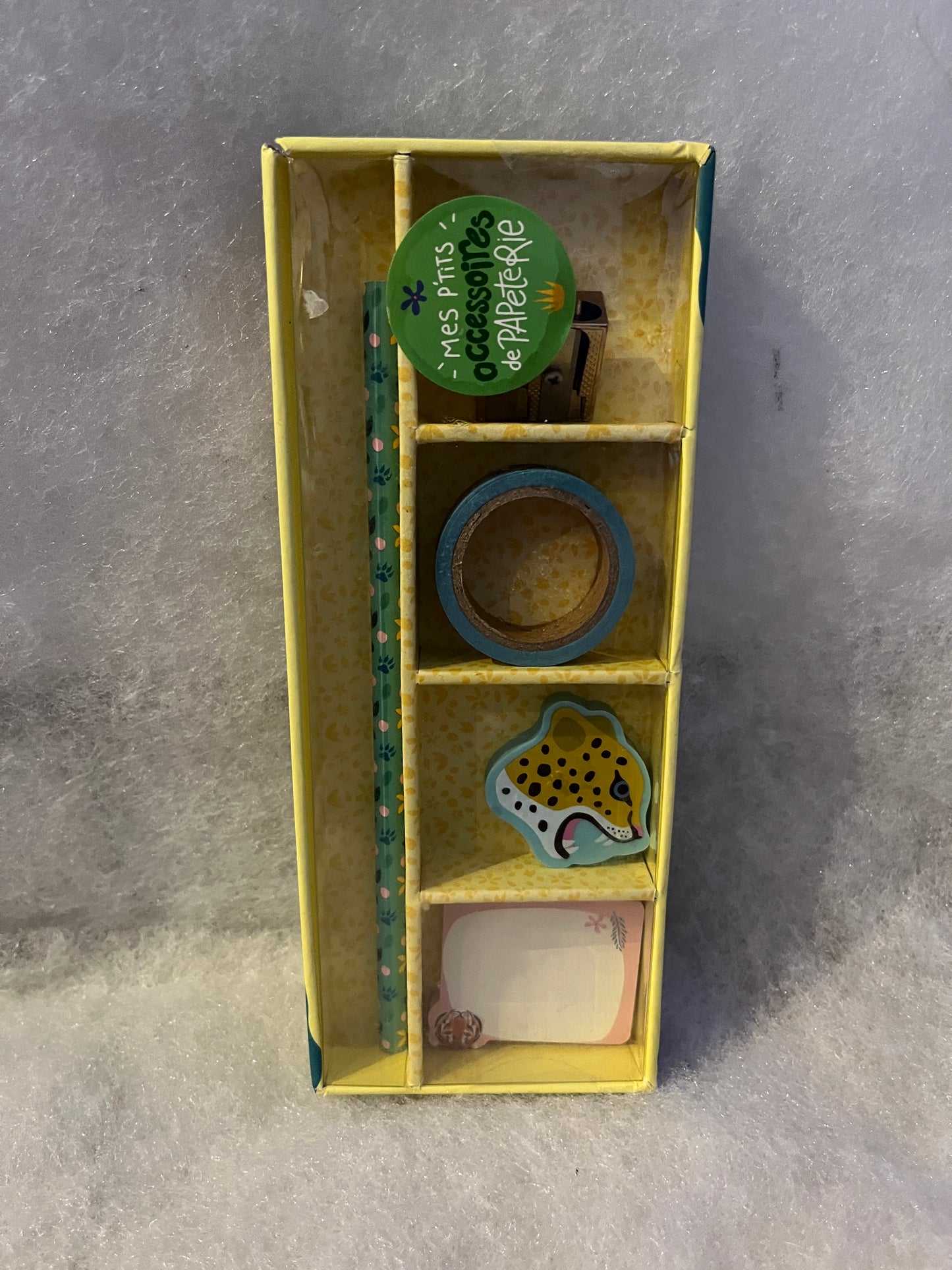 Coffret Papeterie édition Jungle activité manuelle Edition Auzou Neuf