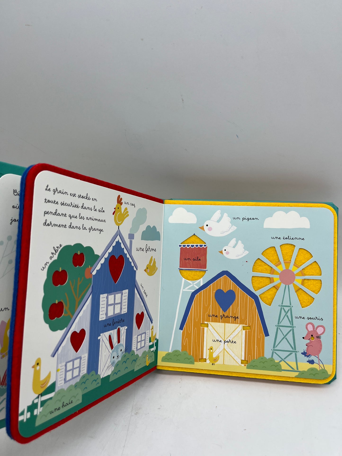 Livre Mon imagier à toucher Thème à la ferme Neuf