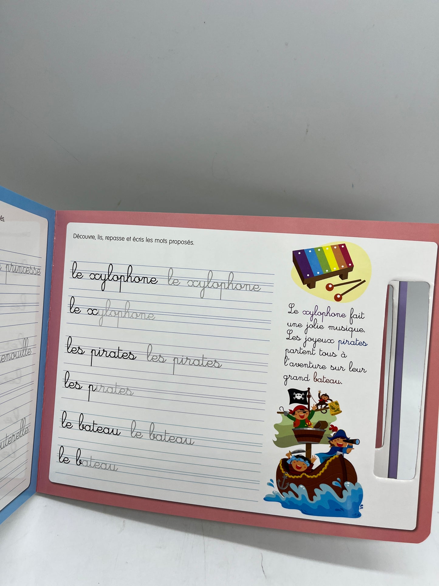 Ardoise avec son marqueur j'apprends à tracer mes premiers mots Neuf Methode Boscher Spécial maternelle