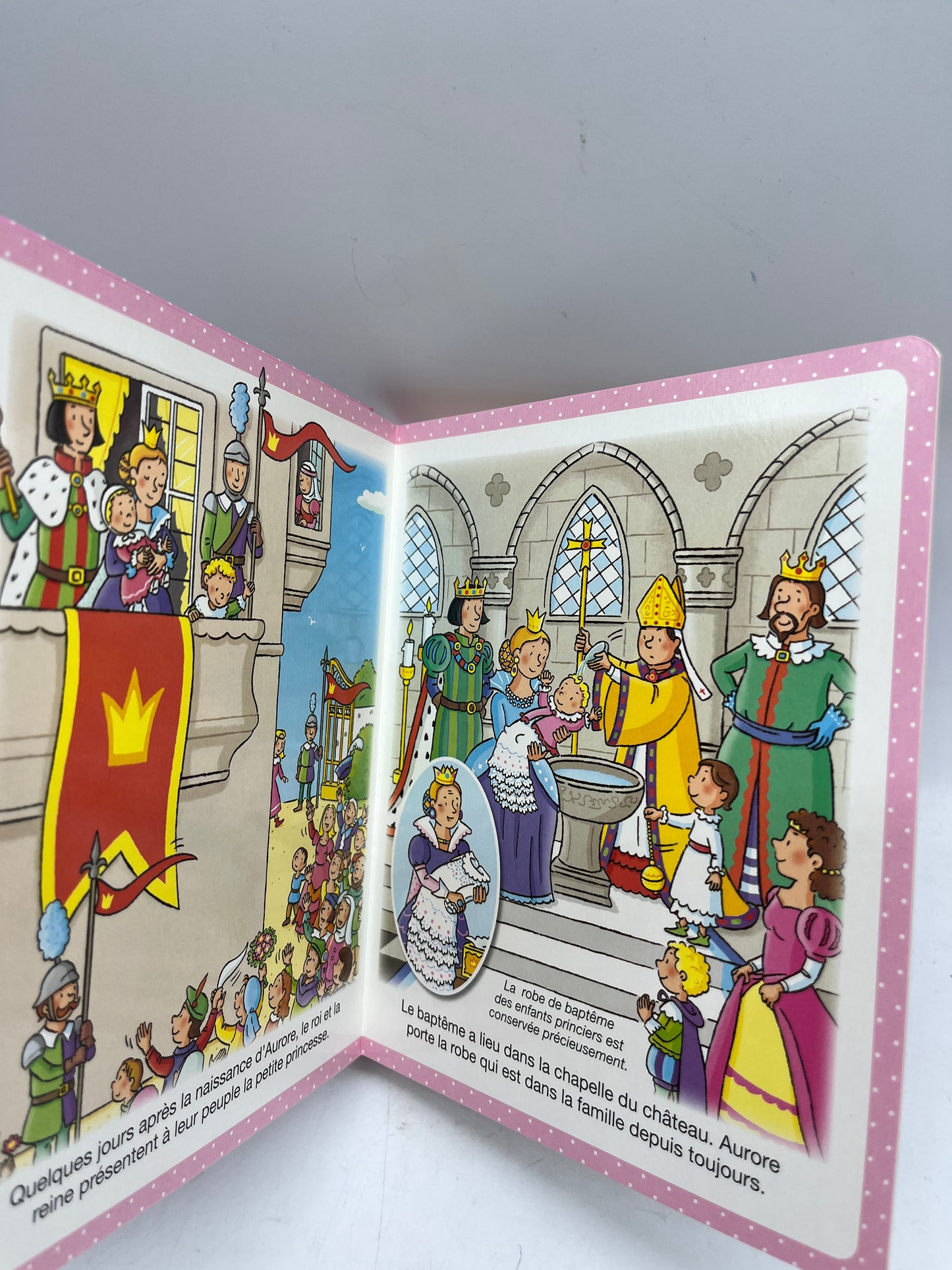 livre Imagerie des touts petits Éditions Fleurus thème Les princesses Neuf jamais ouvert