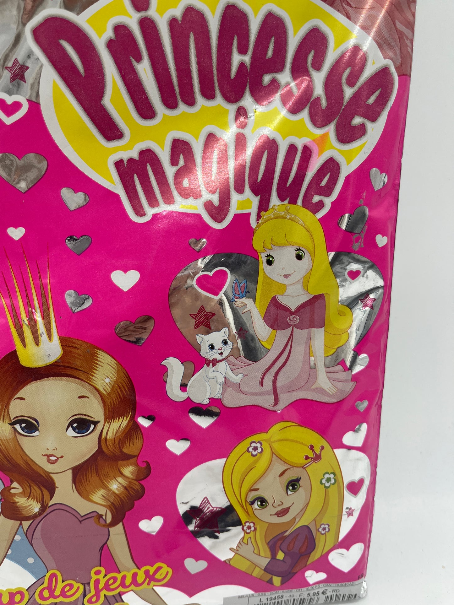 Livre d’activité Magazine Pochette surprise avec cadeaux Princesses Magique Neuf