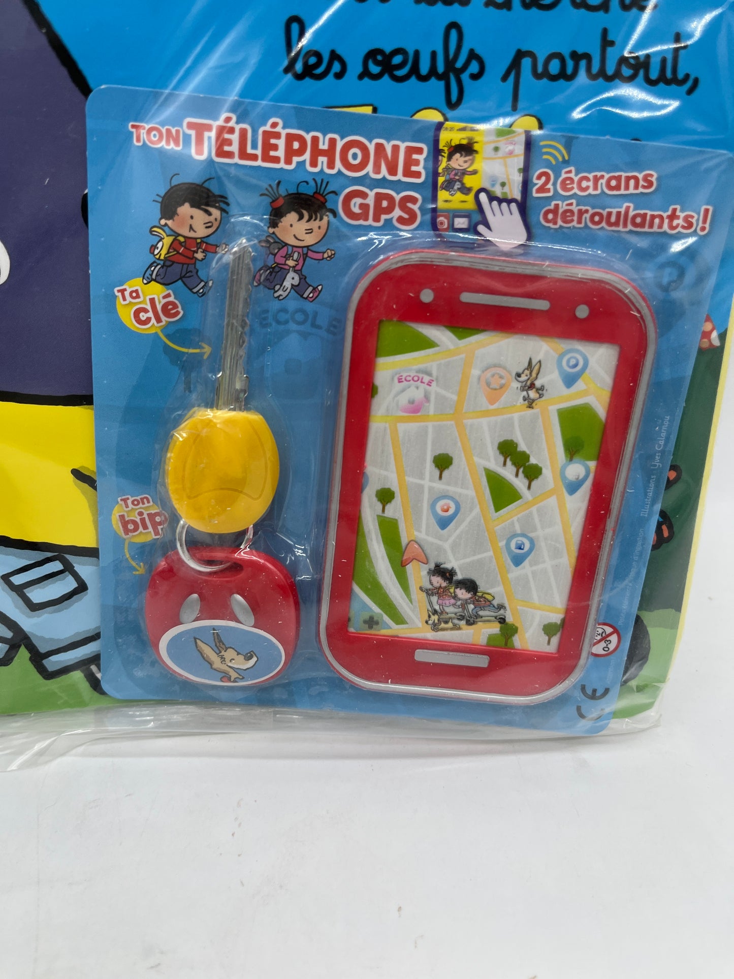 livre d’activité Magazine Toupie avec son Kit de grand téléphone et ses clefs Neuf !