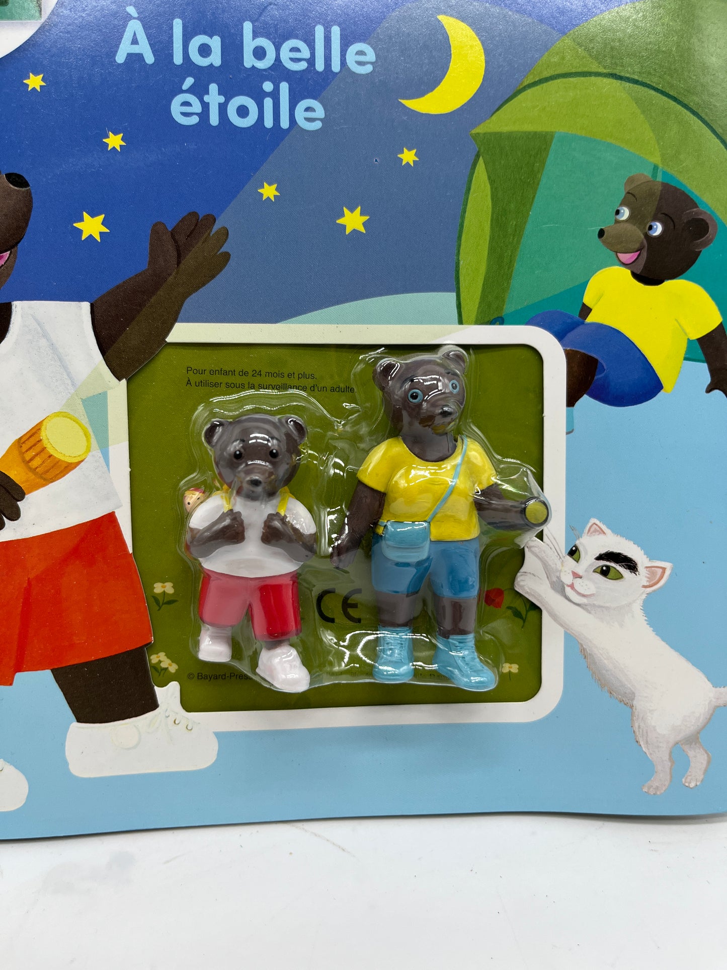 Livre d’activité Magazine Les petits mondes de Petit Ours brun modèle à la belle étoile avec ses 2 figurines Neuf