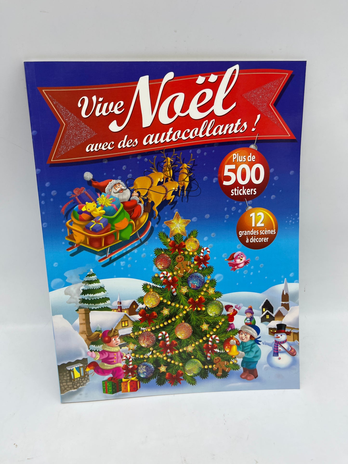 livre d’activités Spécial Noël avec ces 500 autocollants et 12 grandes scènes à décorer neuf