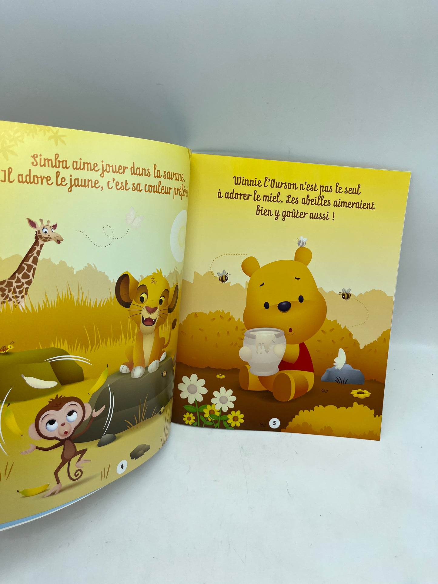 Magazine livre d’activité Disney BabyMes premiers collages thème les saisons Histoire jeu activité Neuf