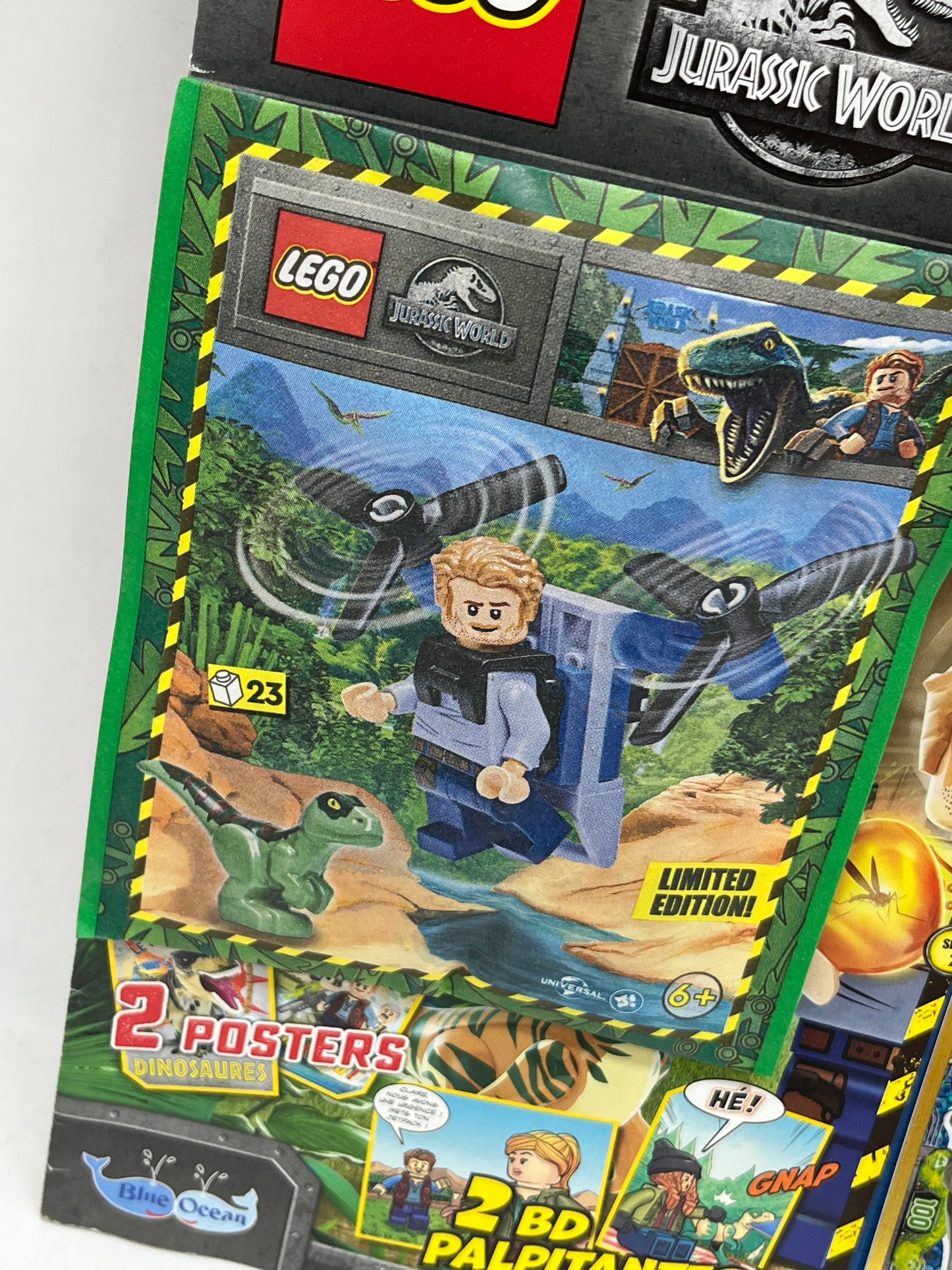 livre d’activité Magazine Lego Jurassic World avec sa mini figurine  Numéro 10 neuf sous blister
