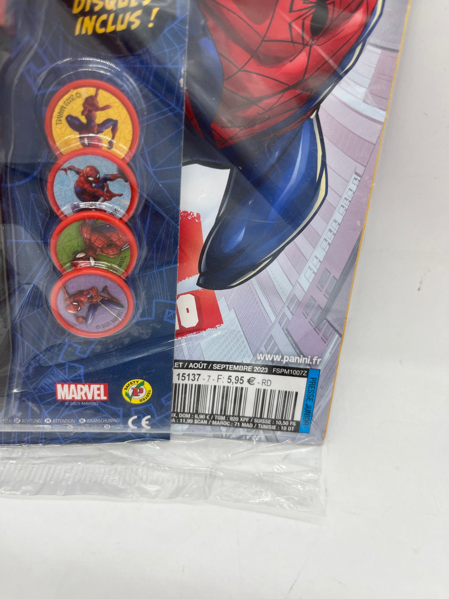 Livre d’activité  Magazine  Disney  Spiderman Marvel Avenger avec sa montre lance disques Neuf